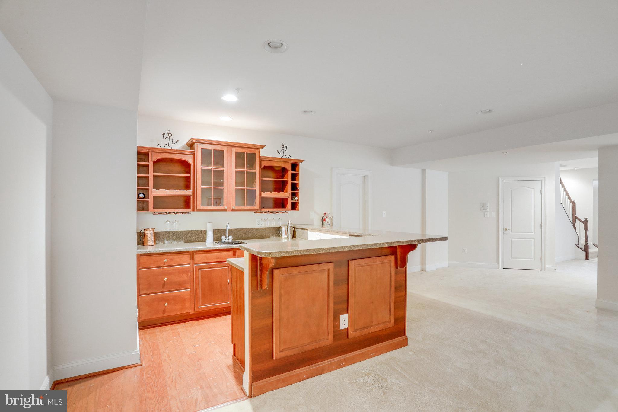 HAMPTONS AT WOODMORE - Residential