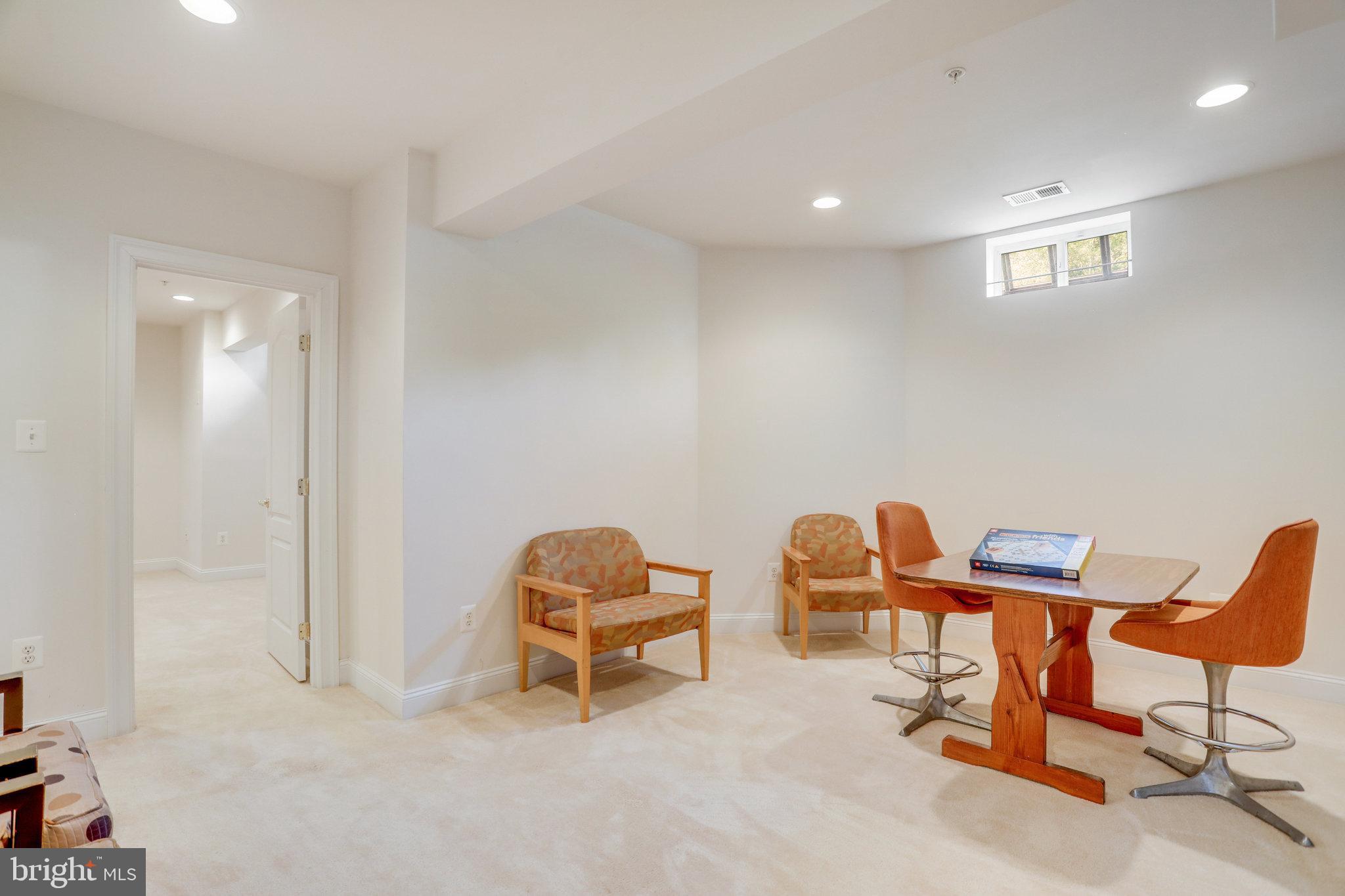 HAMPTONS AT WOODMORE - Residential