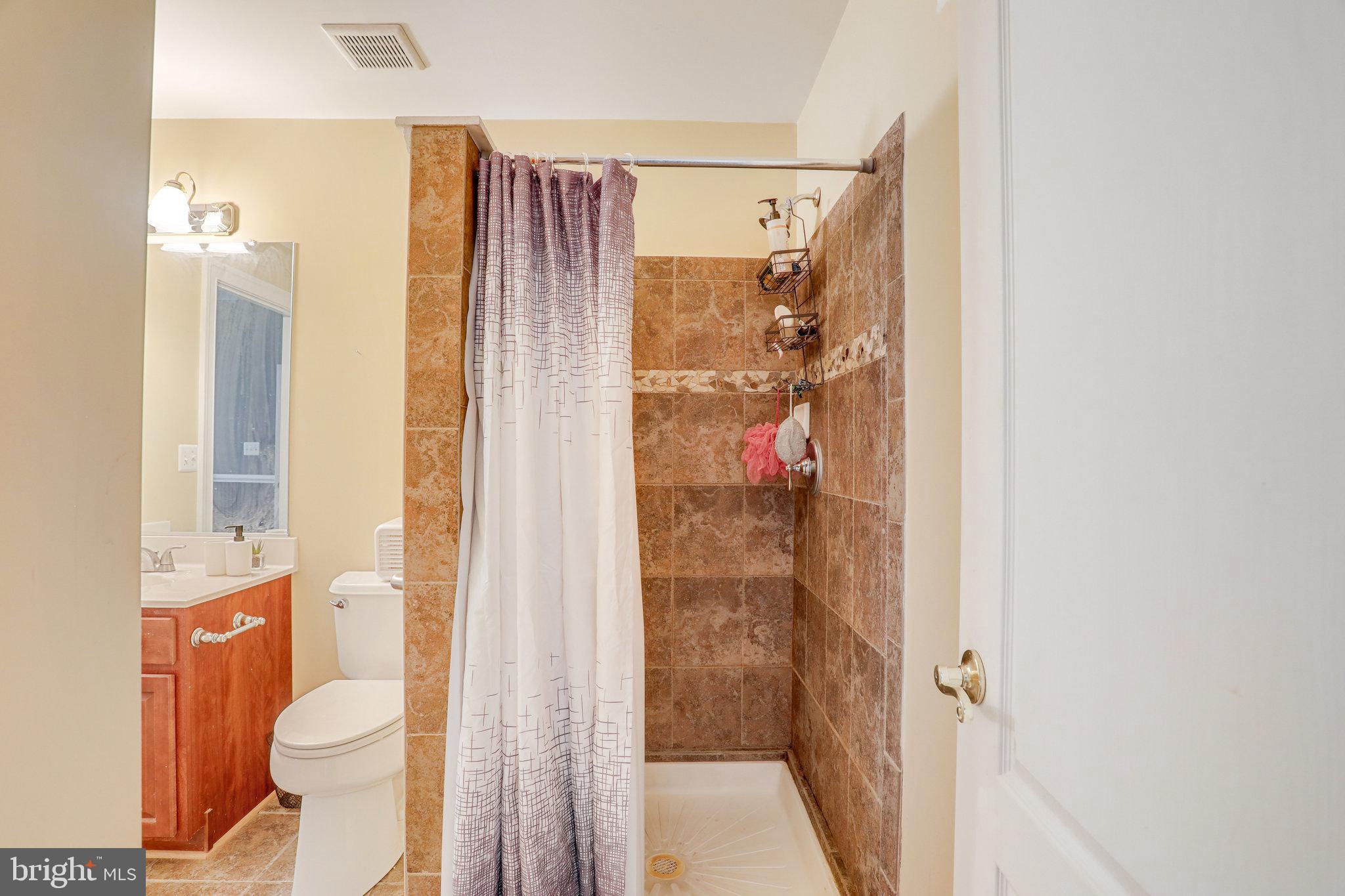 HAMPTONS AT WOODMORE - Residential