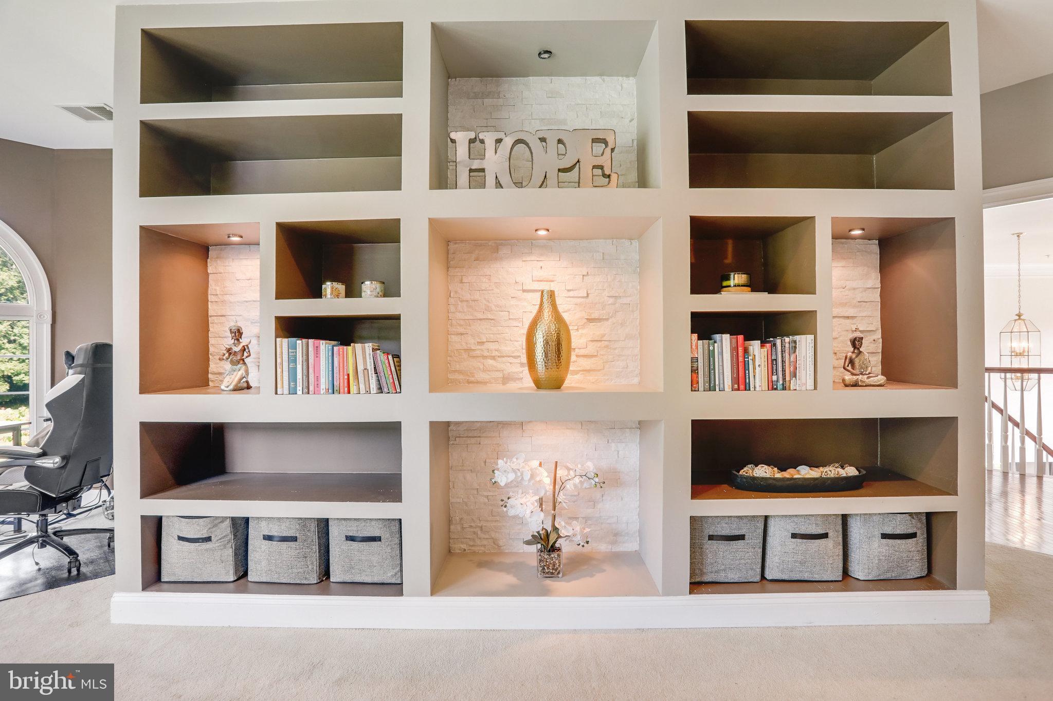 HAMPTONS AT WOODMORE - Residential