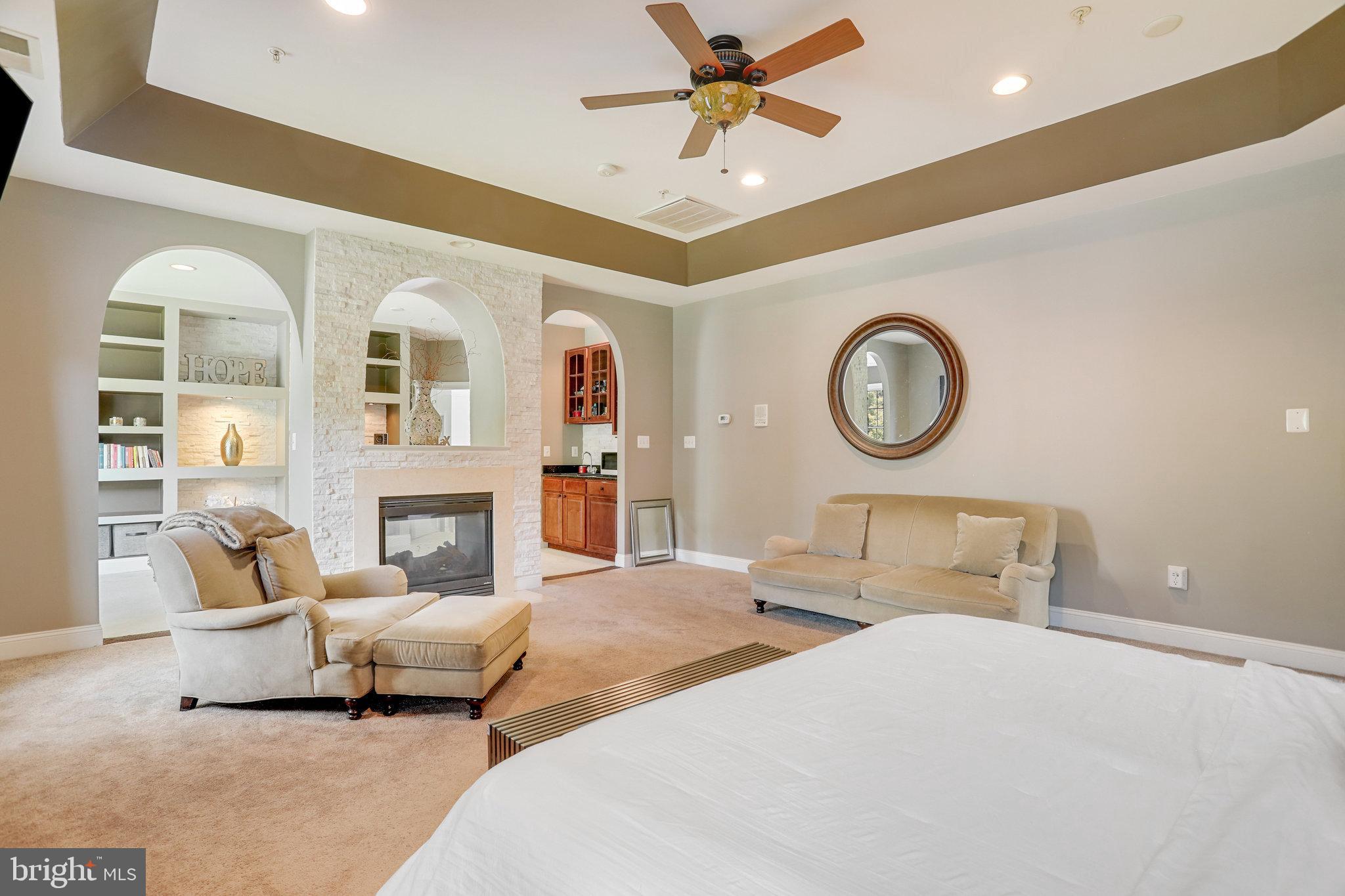 HAMPTONS AT WOODMORE - Residential