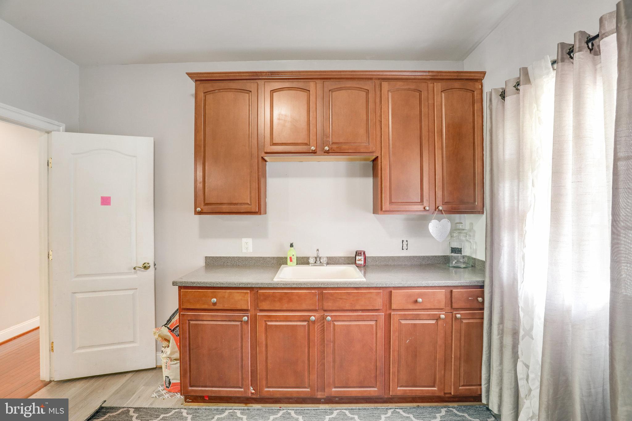 HAMPTONS AT WOODMORE - Residential