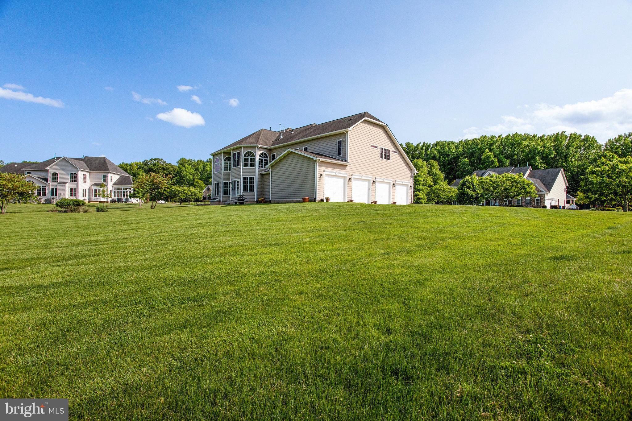 HAMPTONS AT WOODMORE - Residential