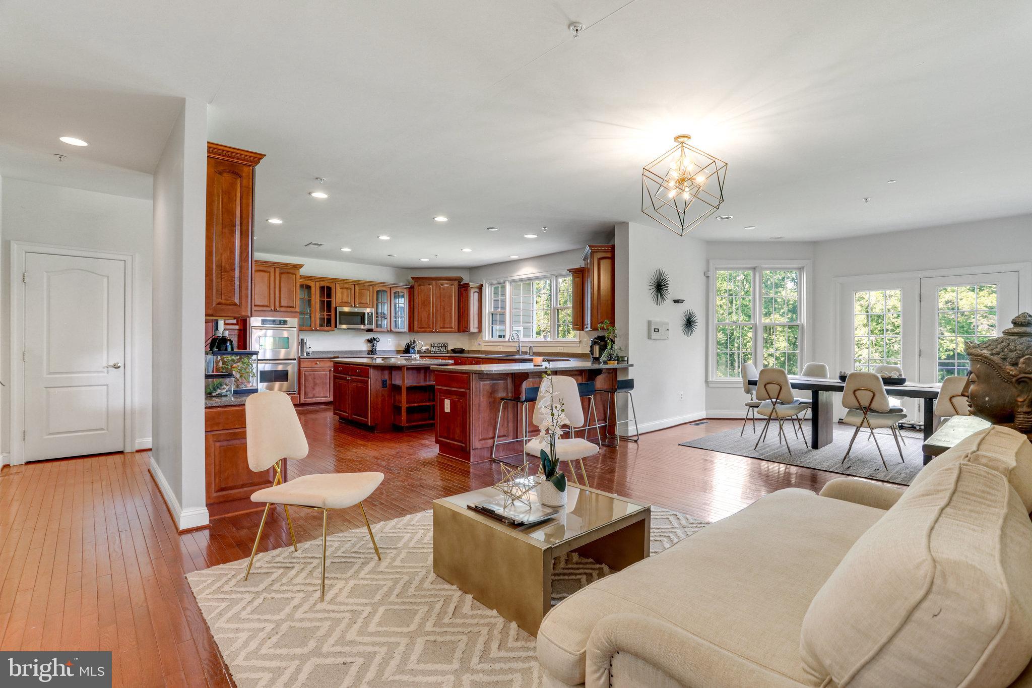 HAMPTONS AT WOODMORE - Residential