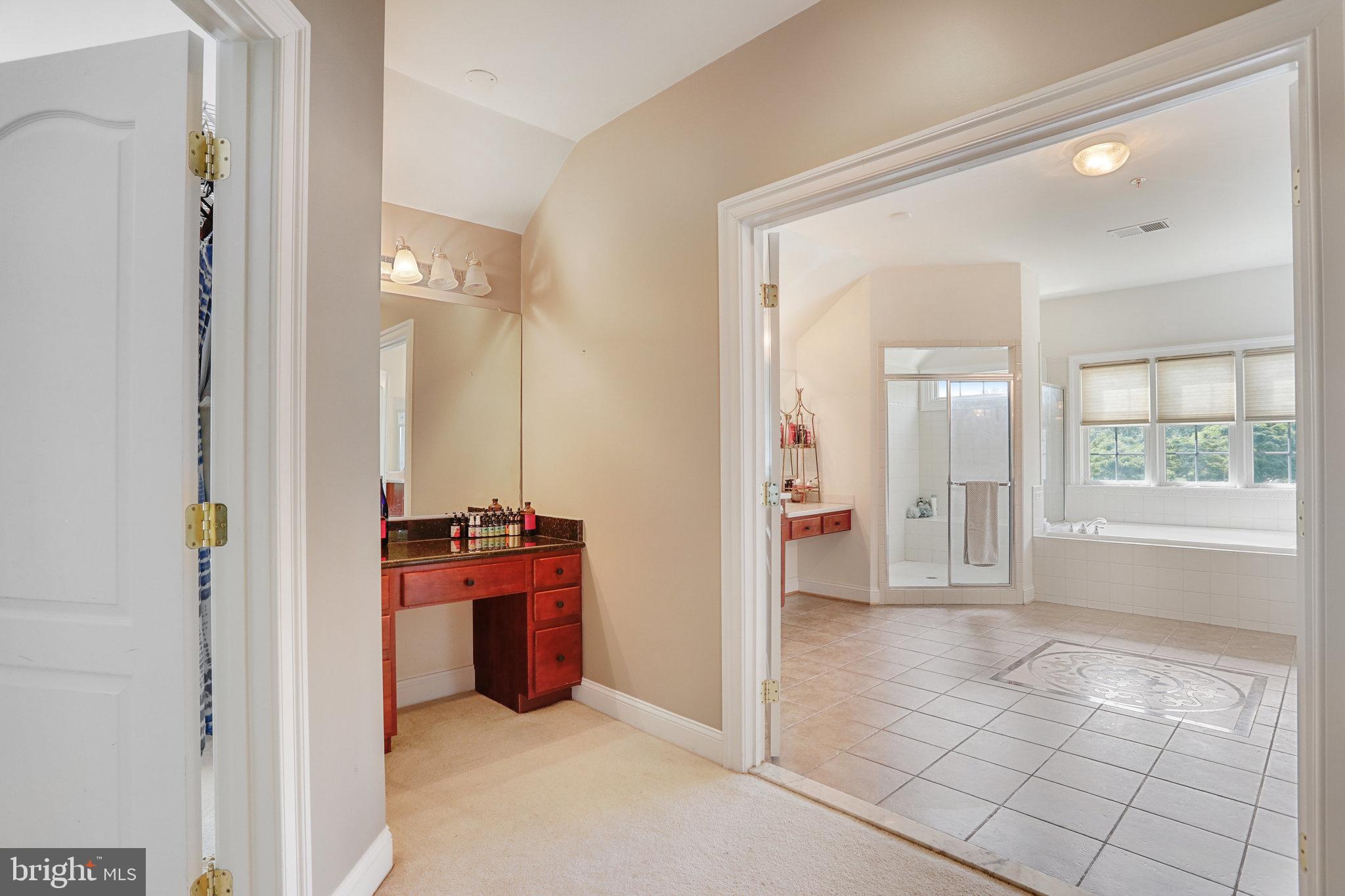 HAMPTONS AT WOODMORE - Residential