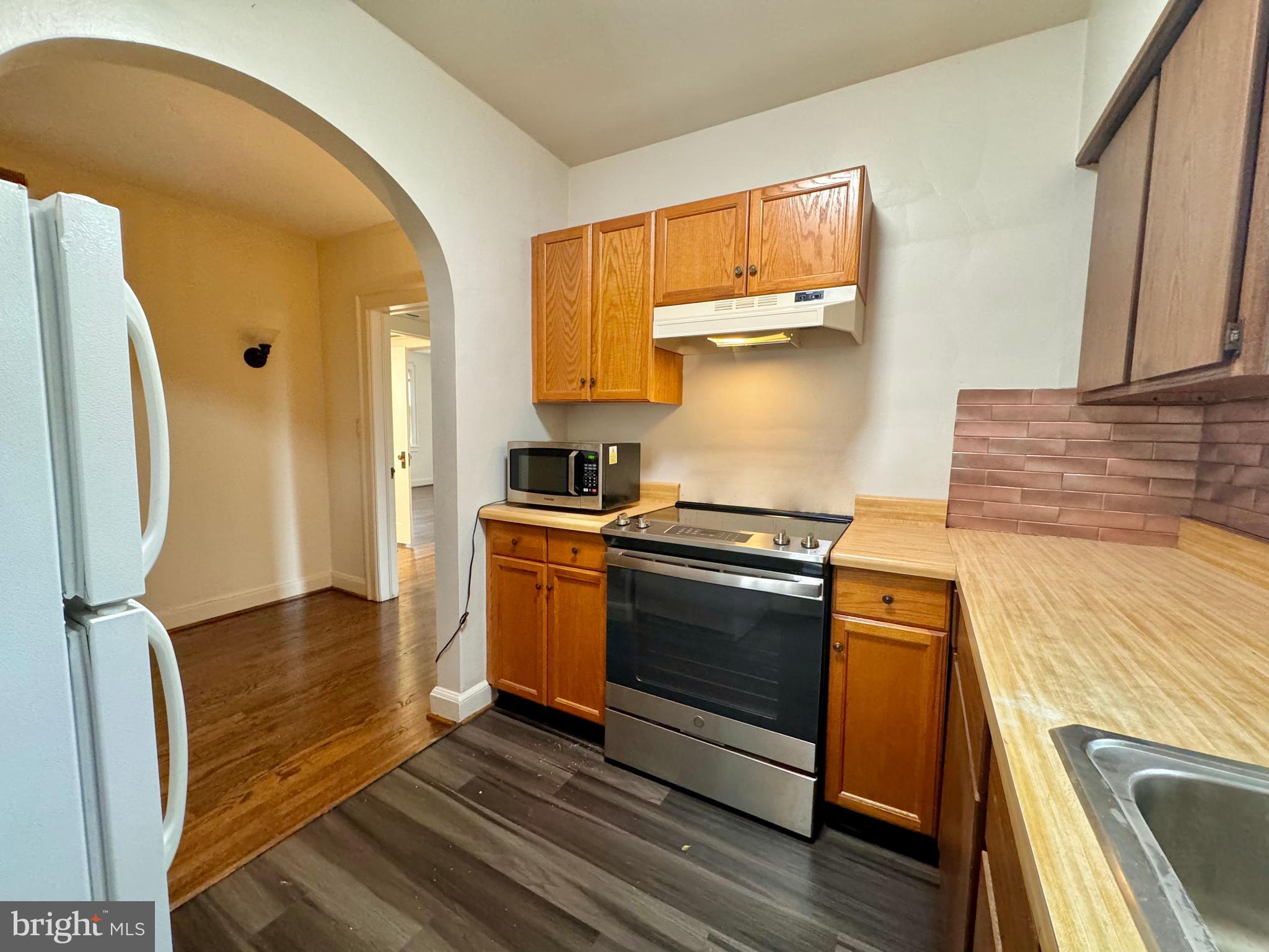 BROOKMONT - Residential Income