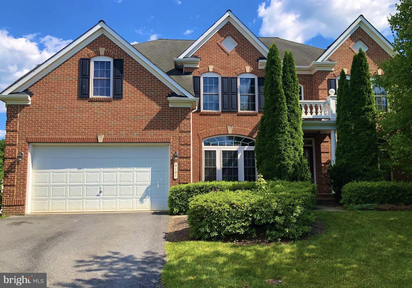 Gorgeous single house in sought after Villages Of Urbana. Over 6000SF of living space. 5 bedroom, 4.5 bath. Two story family room with palladian windows with stunning scenery views. Gas fireplace. Morning room. Upgraded kitchen with granite countertop, stainless steel appliances, new backsplash. Two bay windows. Huge master suite with large bathroom and ample closet spaces. Newer multi tier deck overlooks conservation area with trees. Newly finished basement with extra bedroom and full bath, large recreation area. Walk to community water park with water slides, lazy river.
