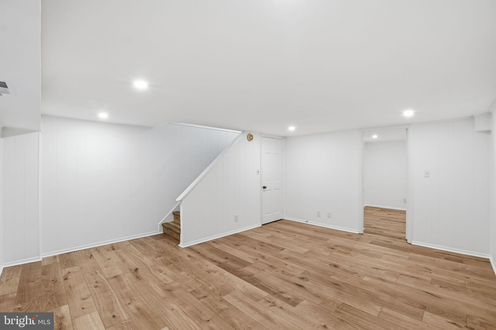 FAIRLINGTON VILLAGES - Residential