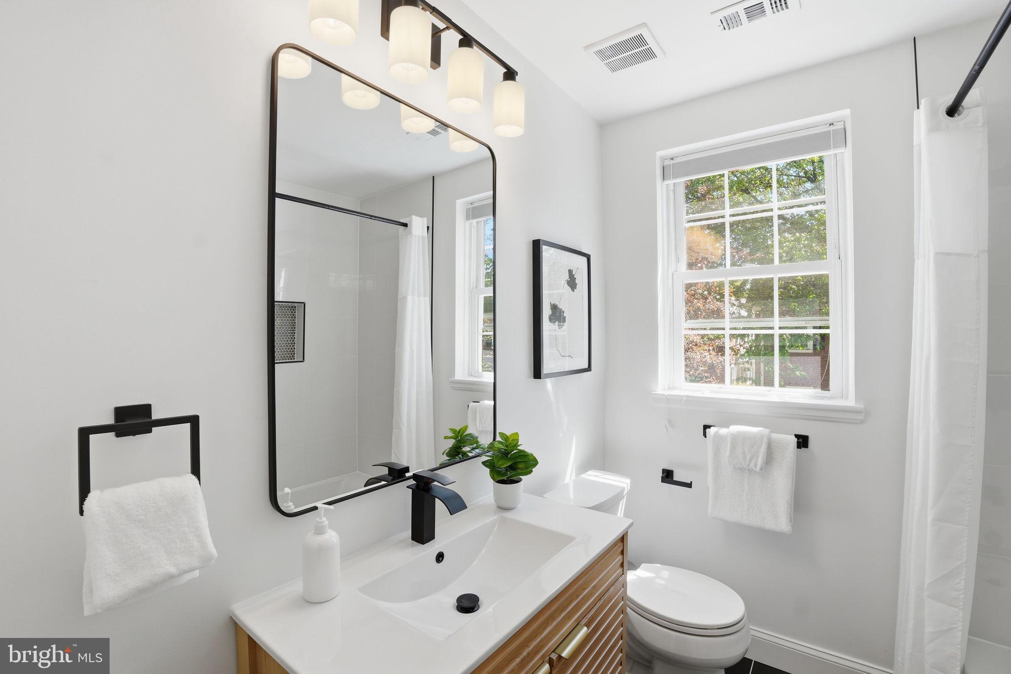 FAIRLINGTON VILLAGES - Residential