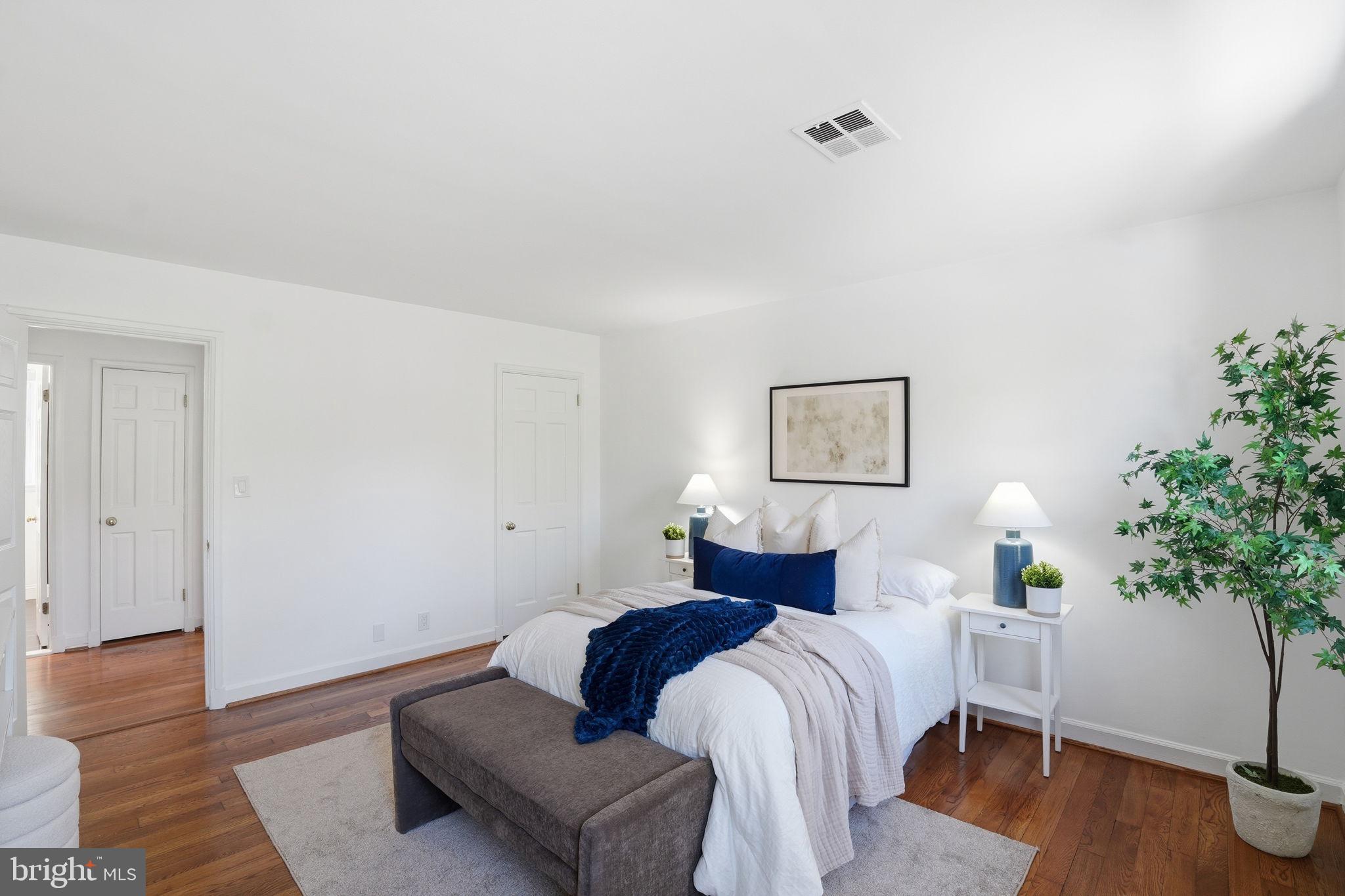 FAIRLINGTON VILLAGES - Residential