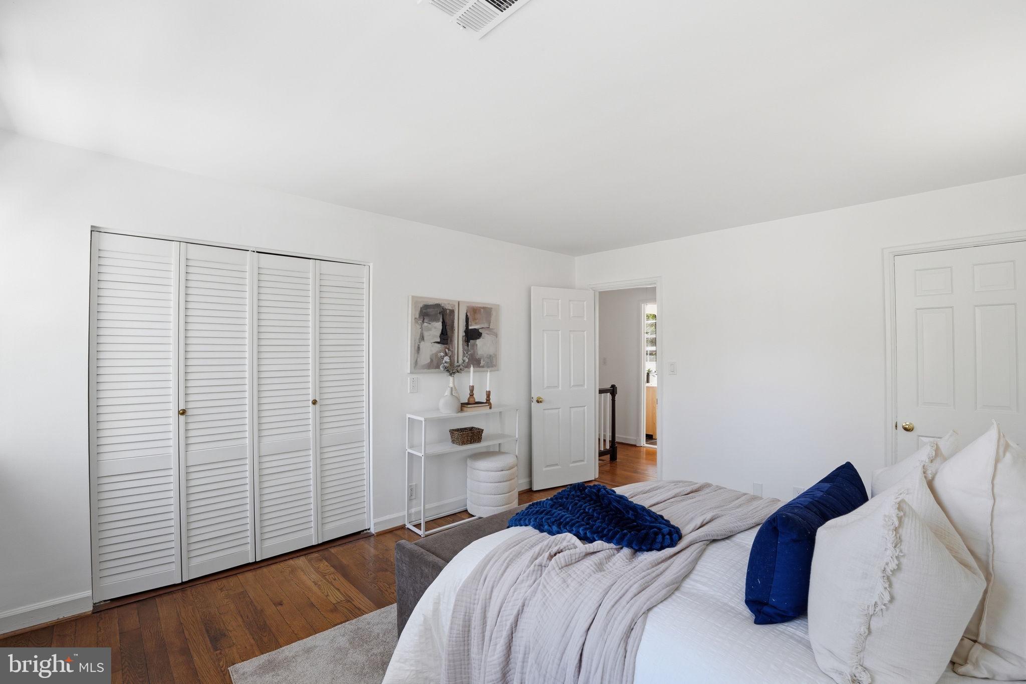 FAIRLINGTON VILLAGES - Residential