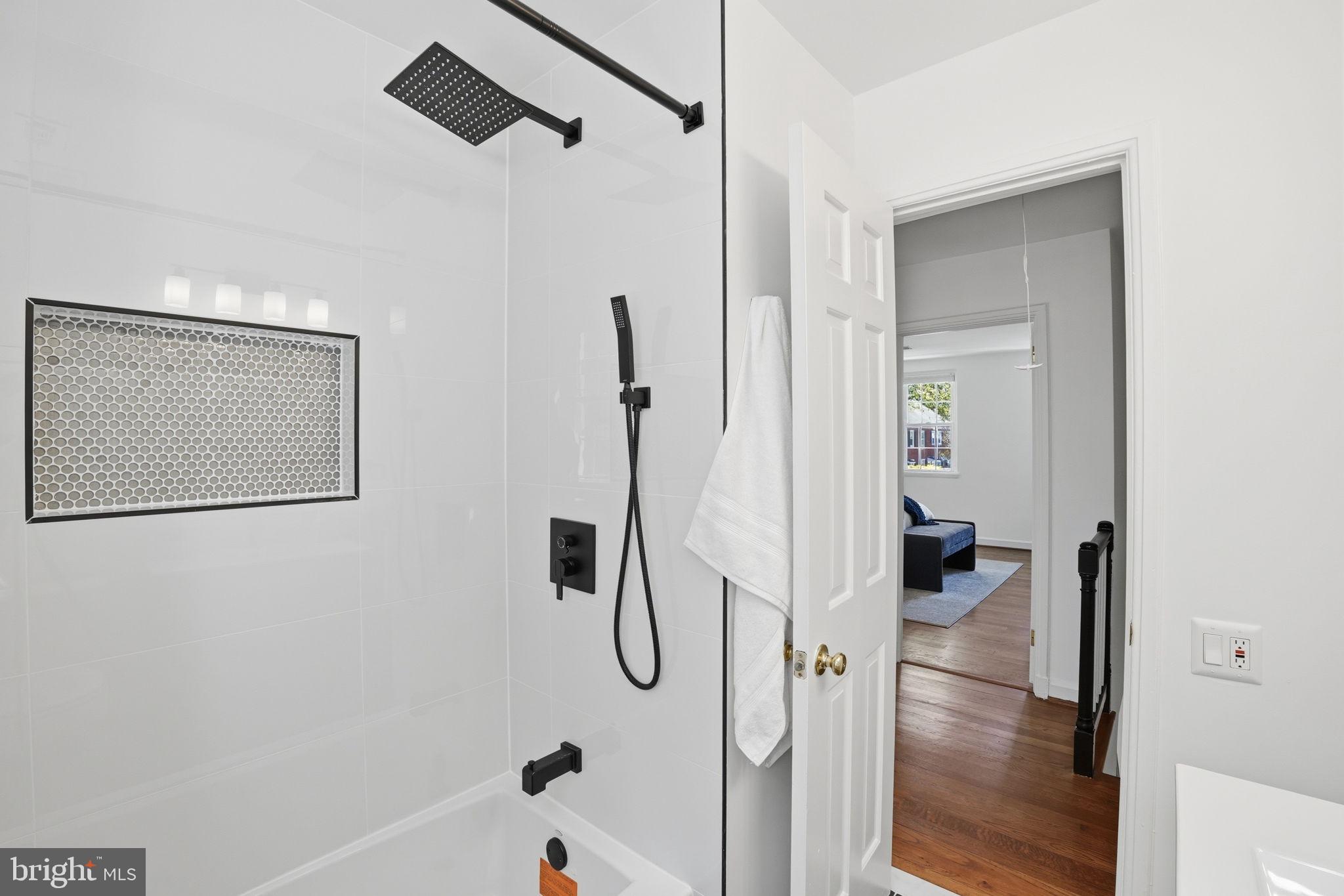 FAIRLINGTON VILLAGES - Residential