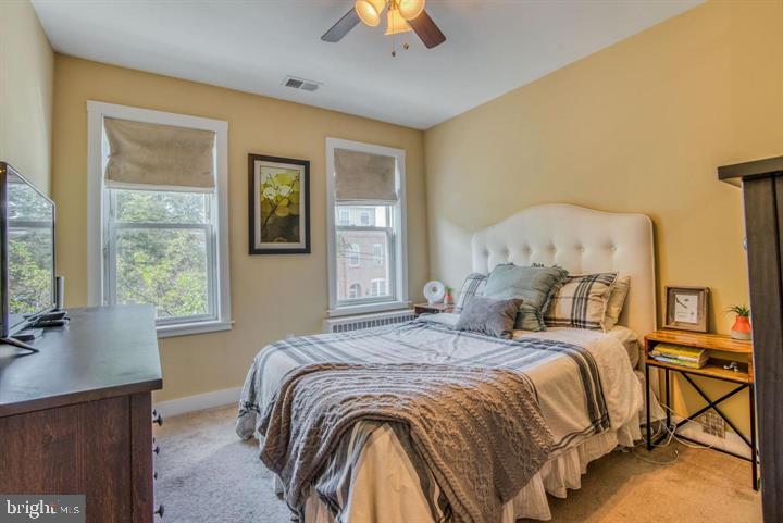 LOCUST POINT - Residential