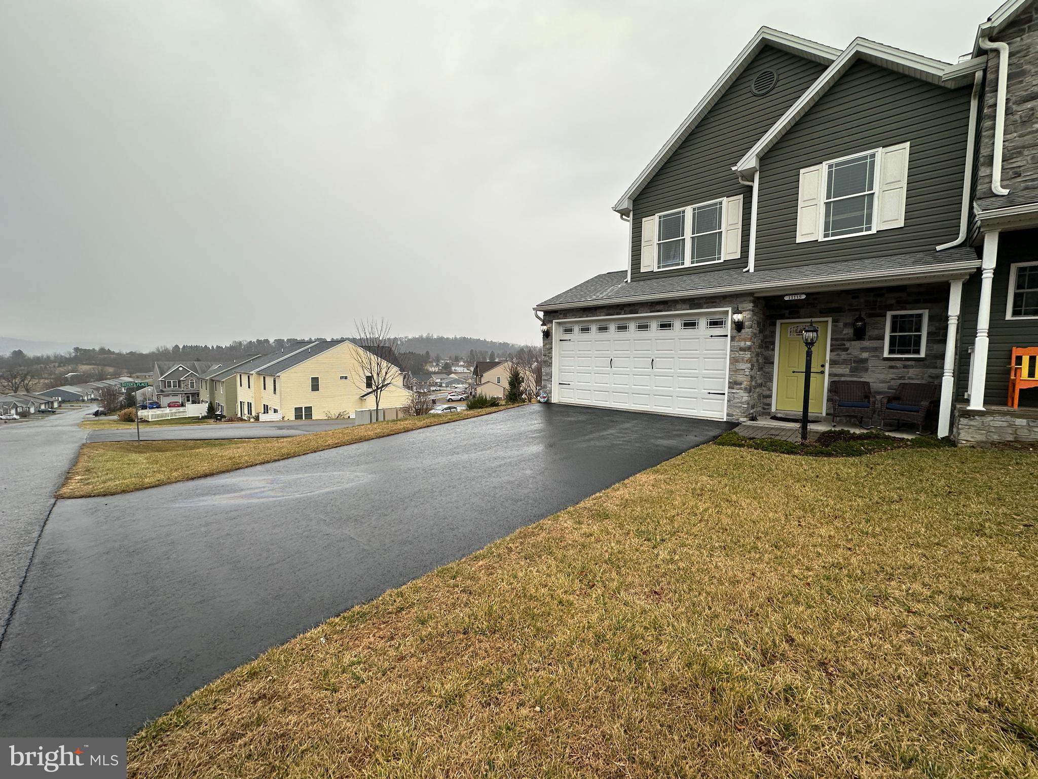 11115 GOPHER DRIVE N