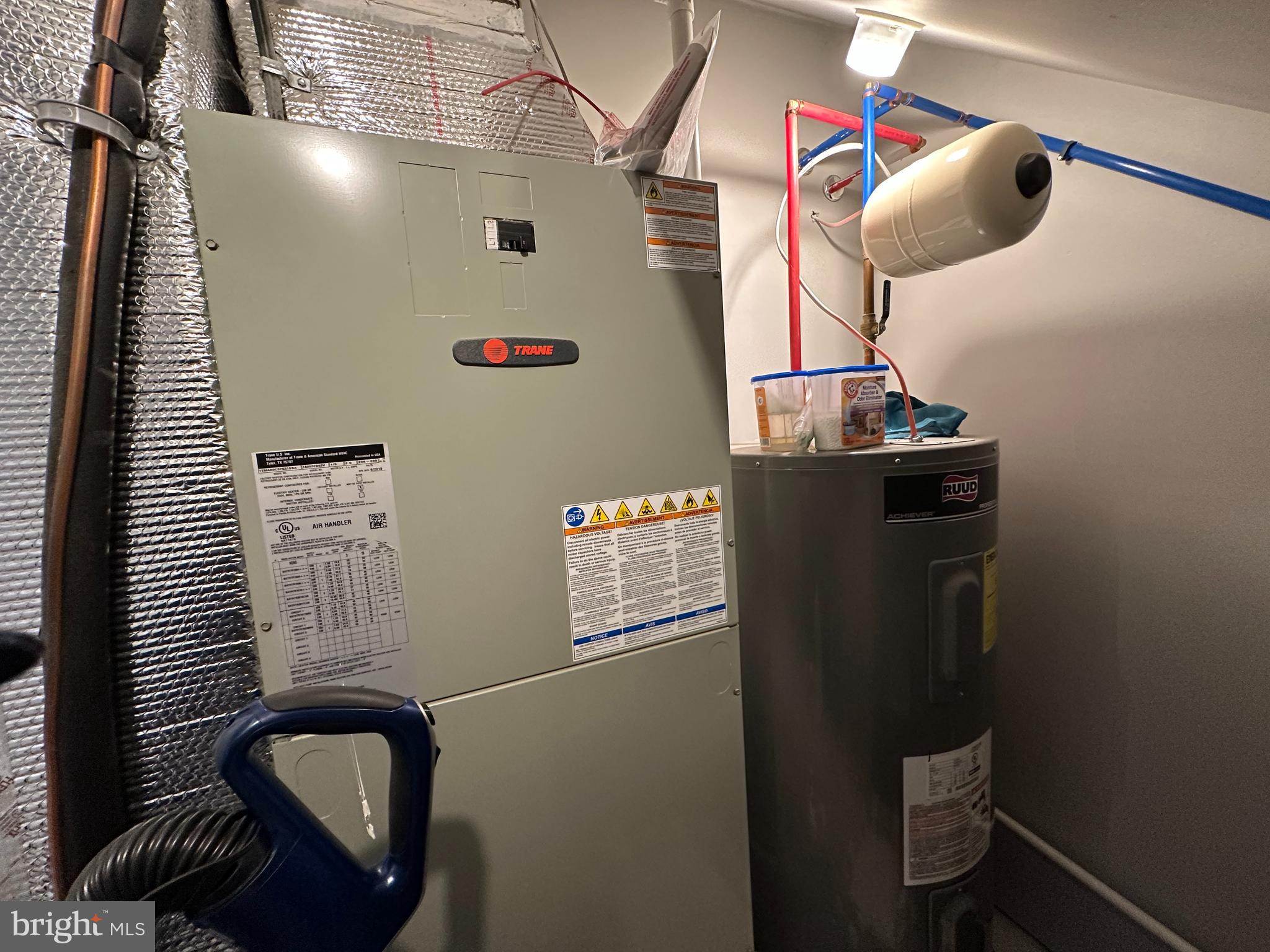 FARMSPRING ESTATES - Residential