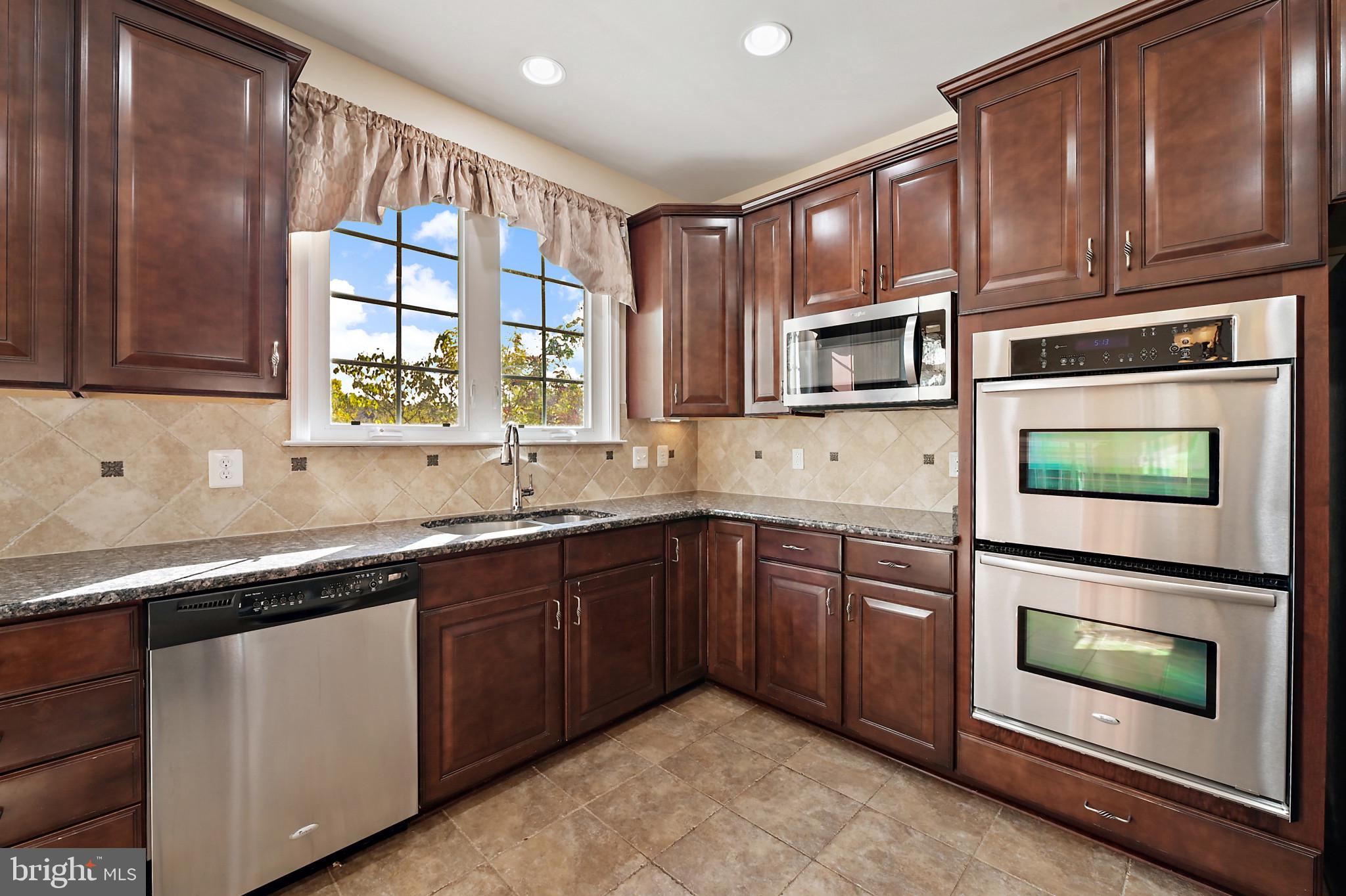 SUMMERFIELD AT MORGAN ST - Residential