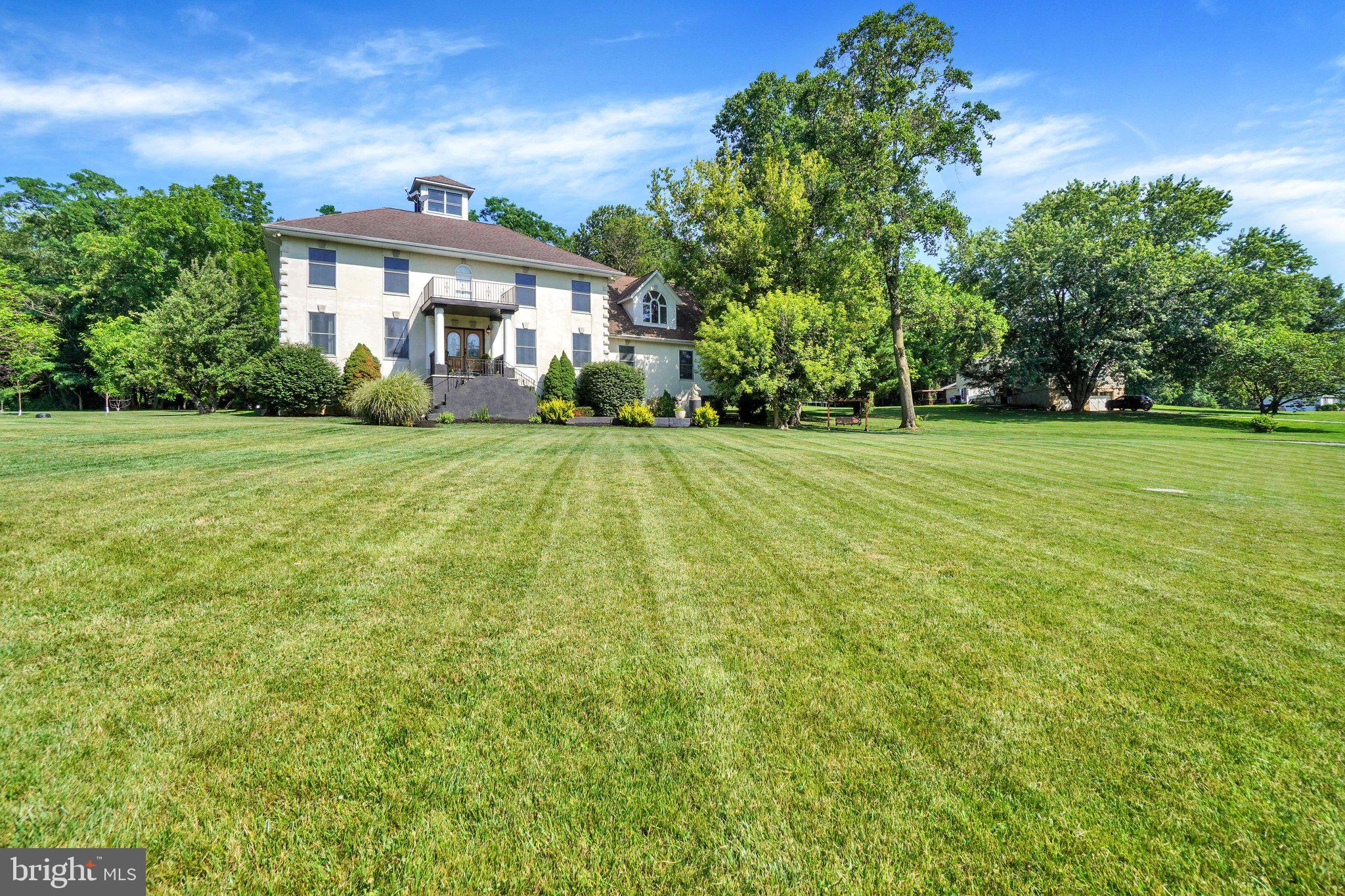 7B HERITAGE FARM DRIVE