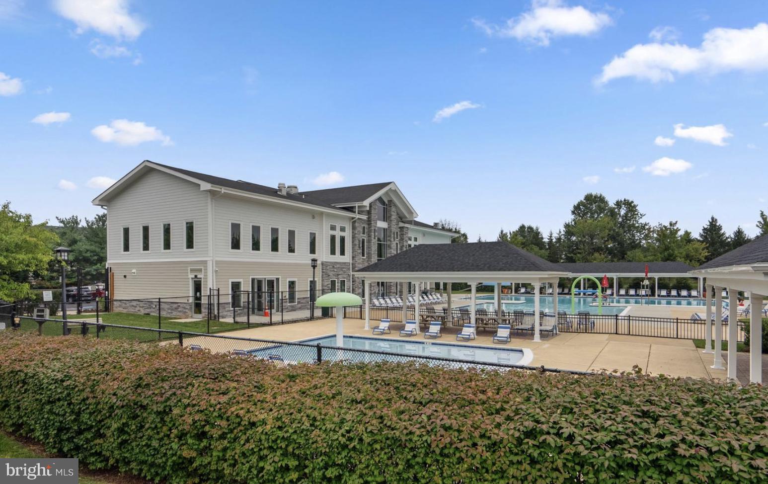 EMERSON - Residential