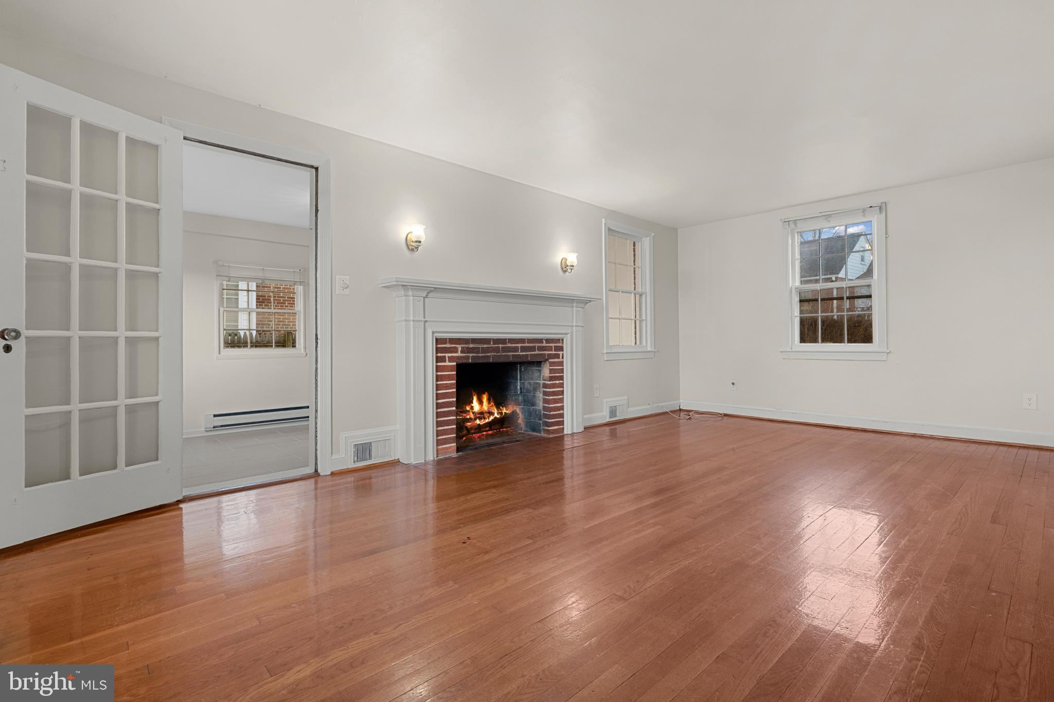 GLENBROOK VILLAGE - Residential