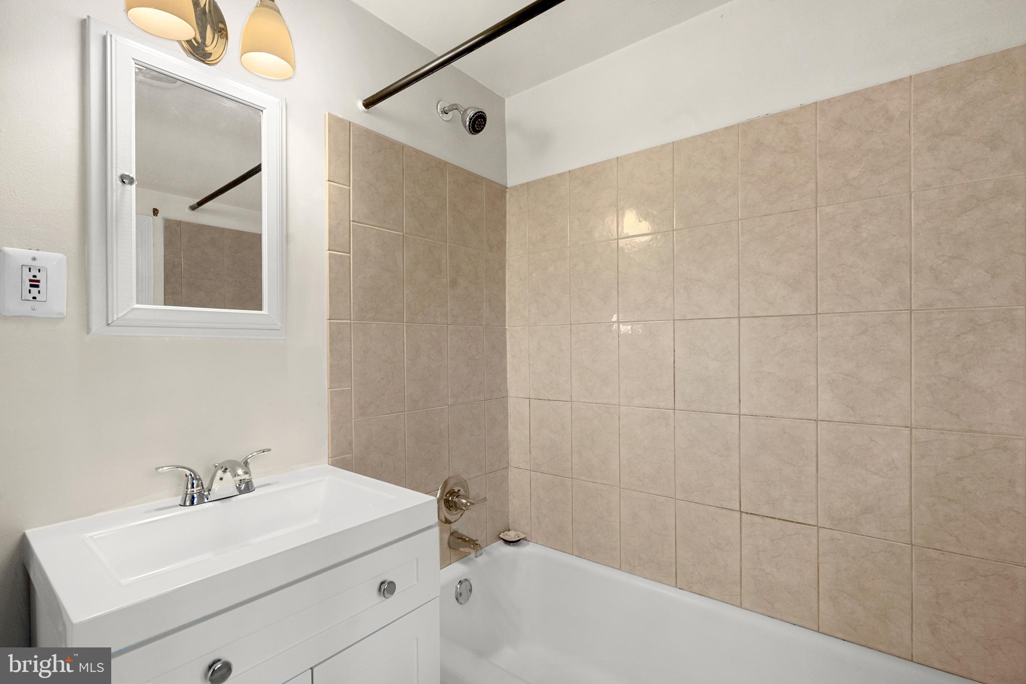 GLENBROOK VILLAGE - Residential