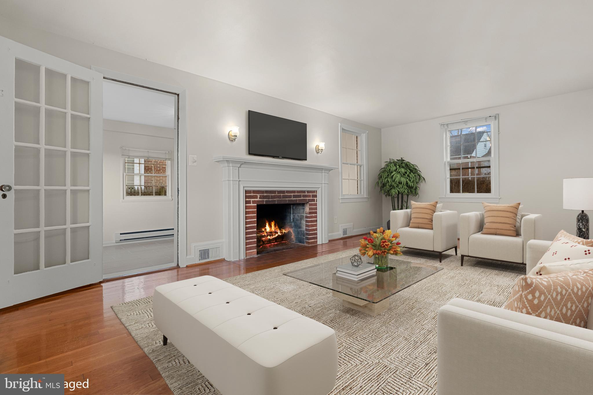 GLENBROOK VILLAGE - Residential