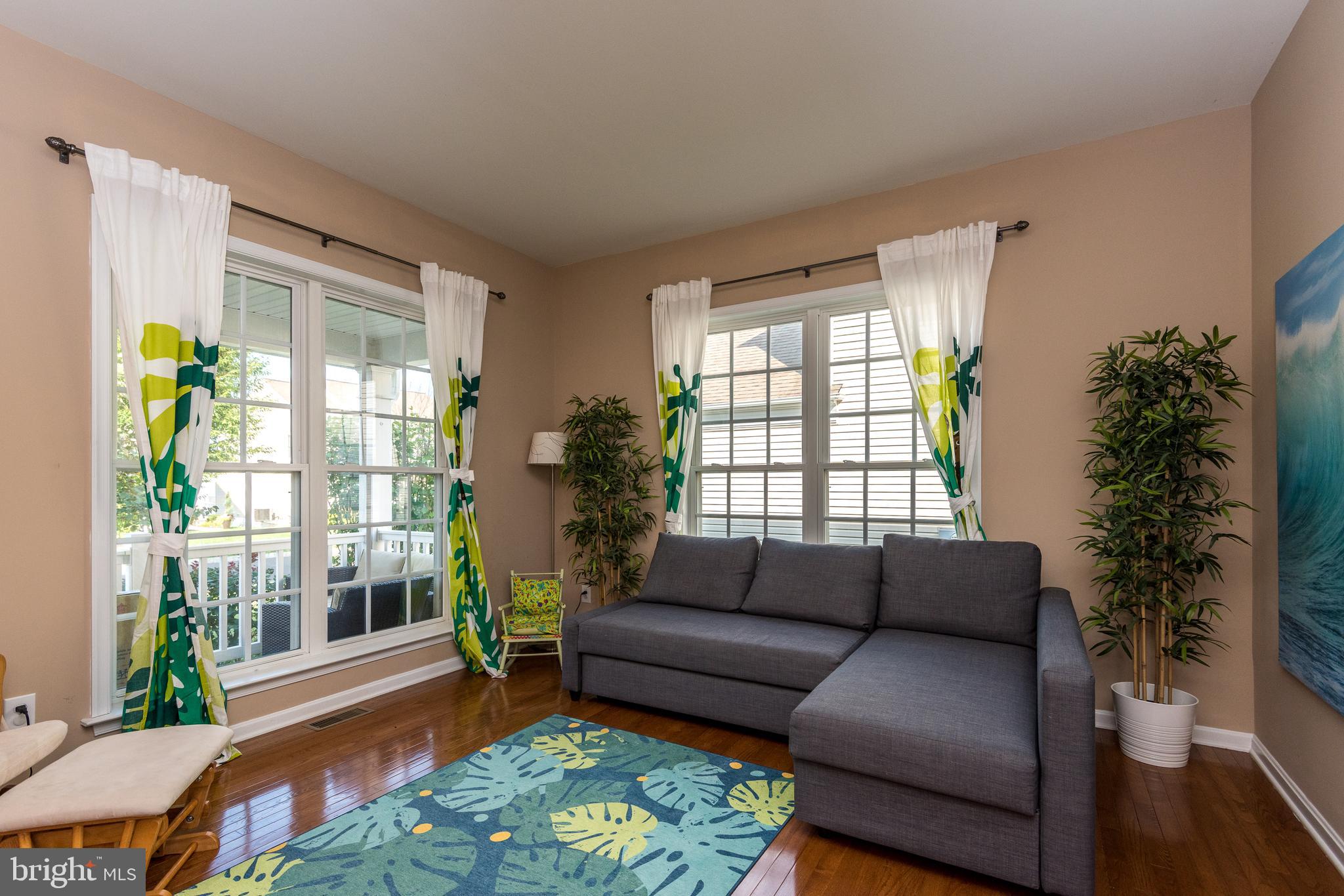 BEDMINSTER SQUARE - Residential