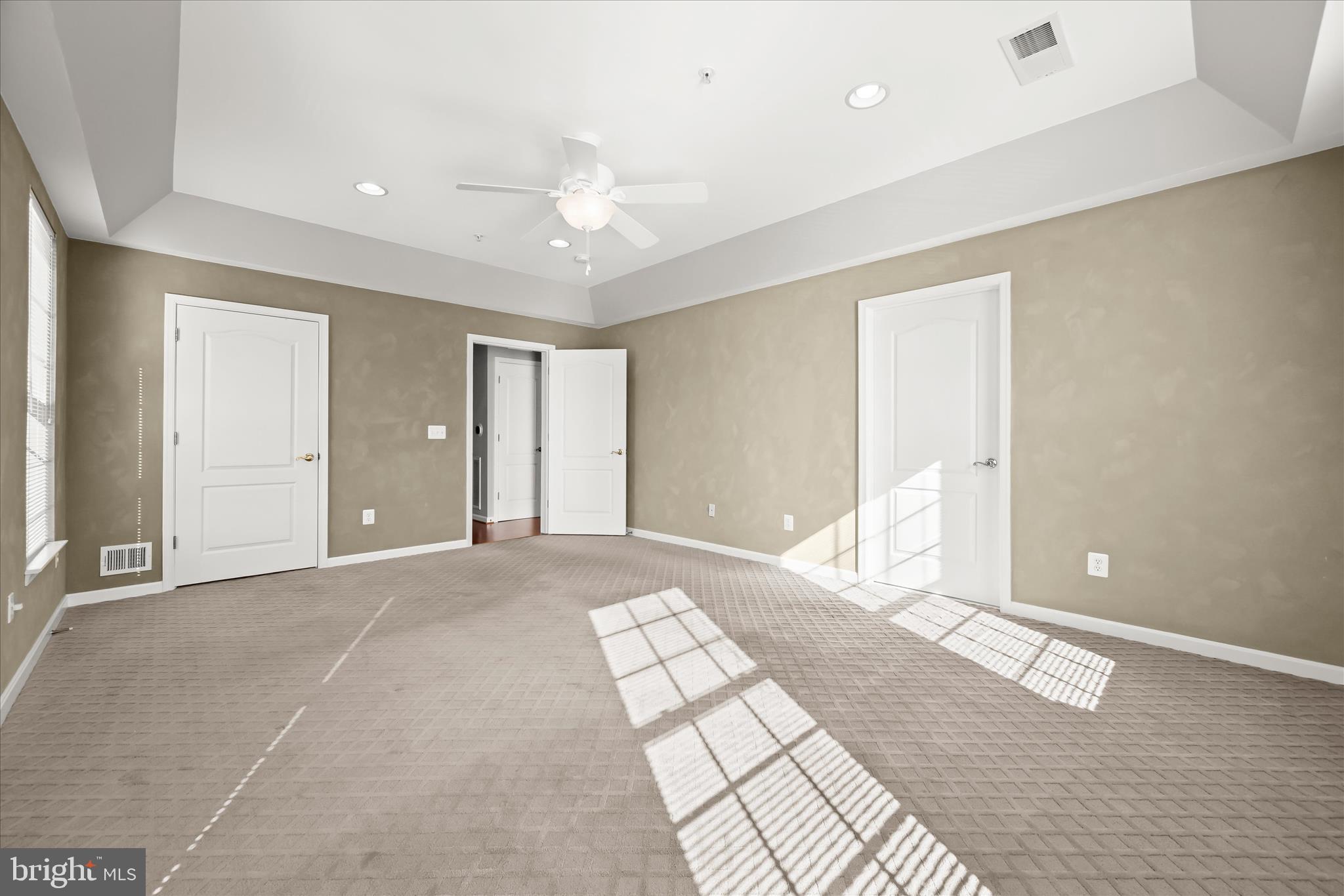 MAPLECREST - Residential