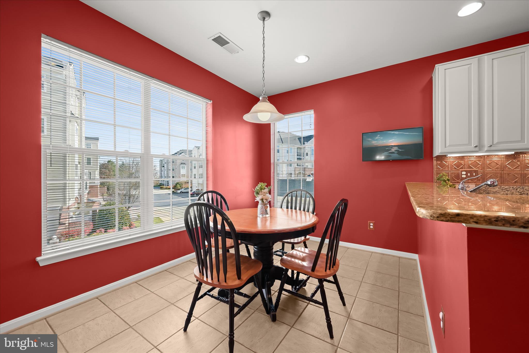 MAPLECREST - Residential