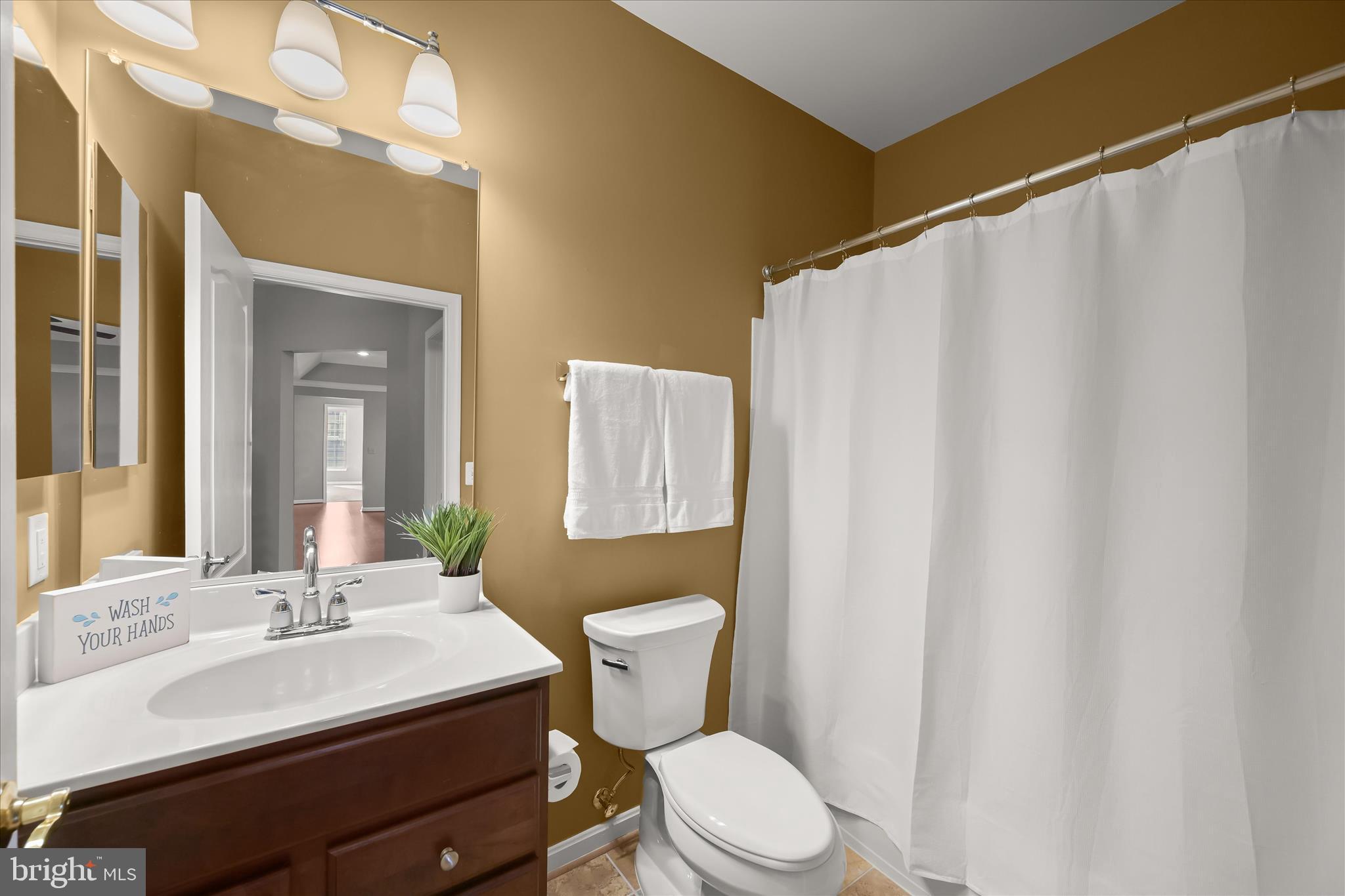 MAPLECREST - Residential