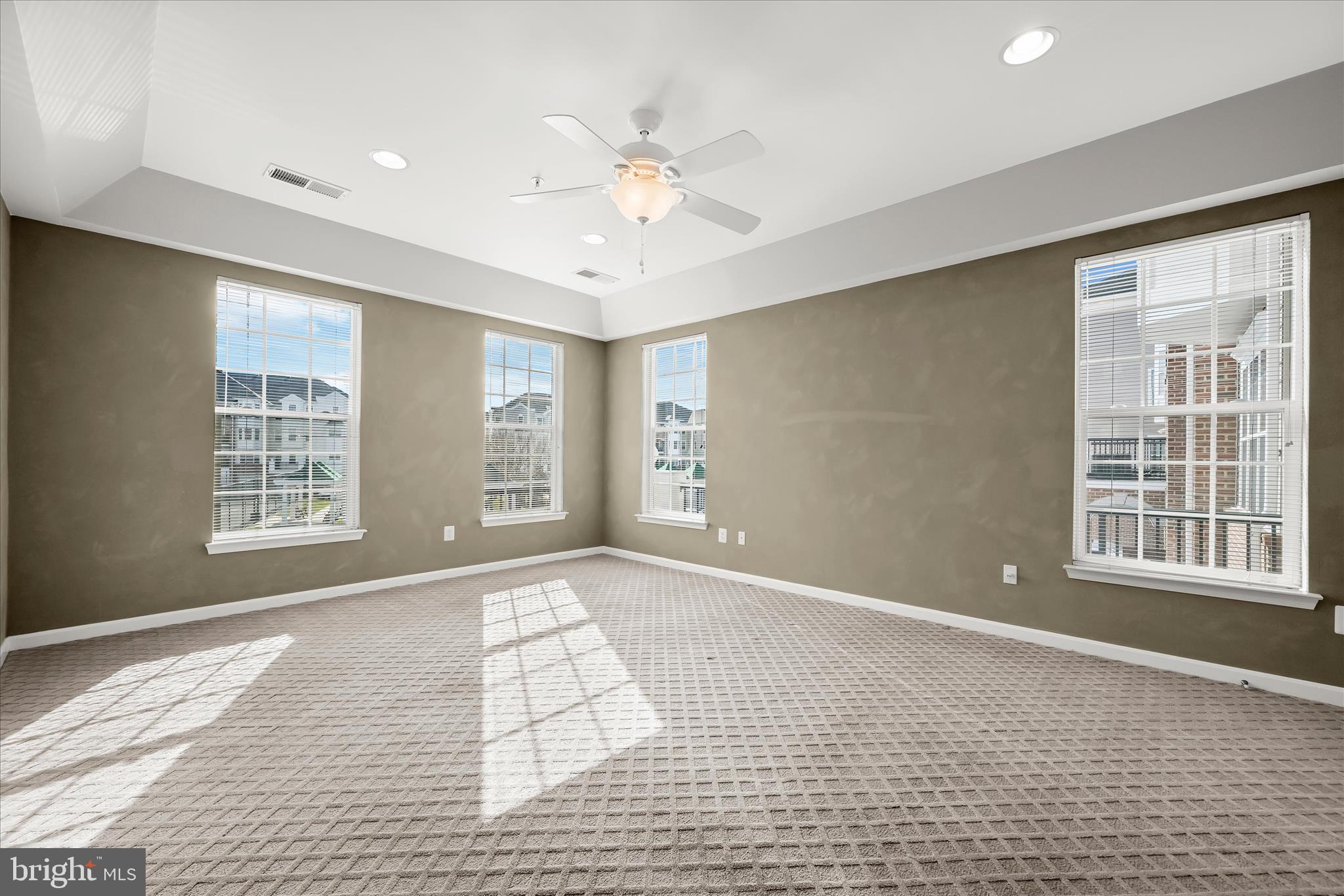 MAPLECREST - Residential