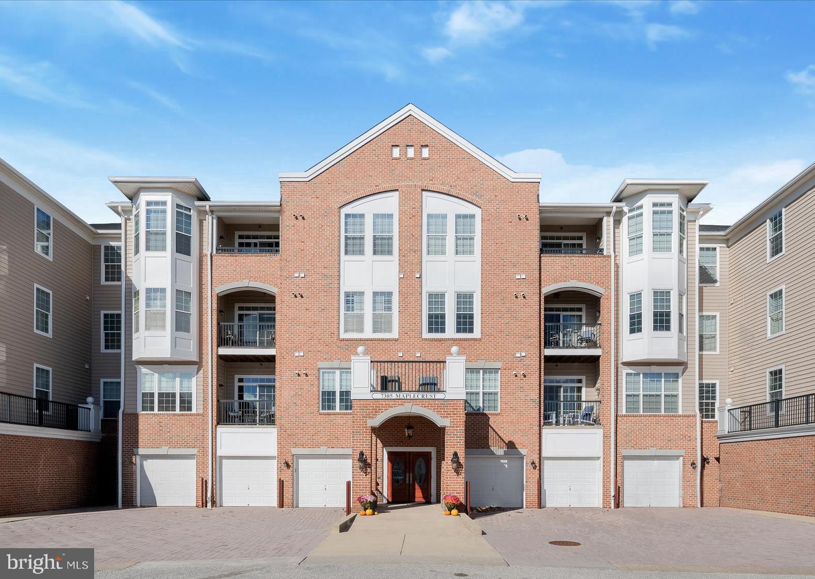 MAPLECREST - Residential