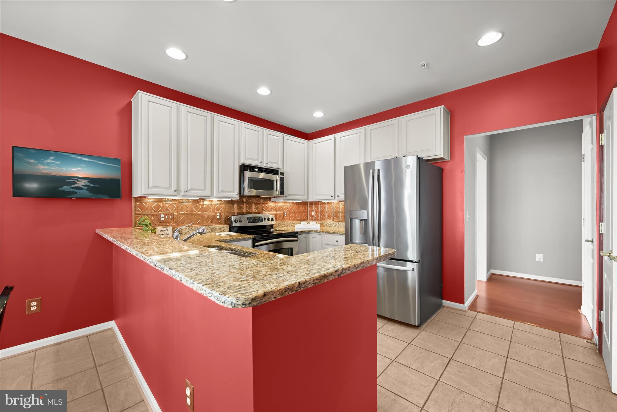 MAPLECREST - Residential