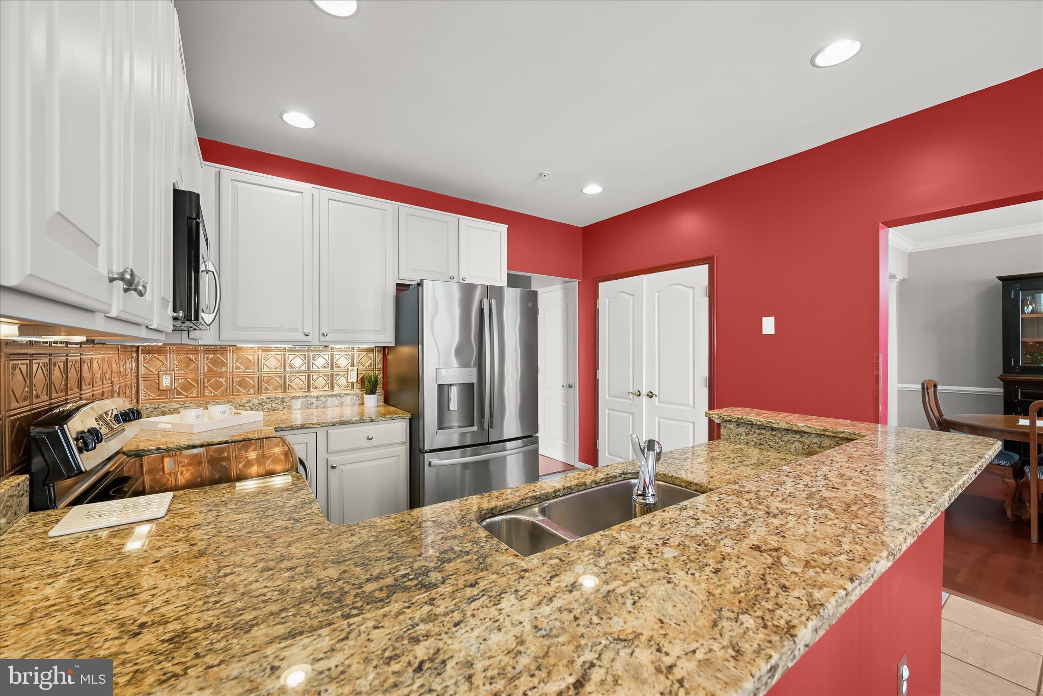 MAPLECREST - Residential