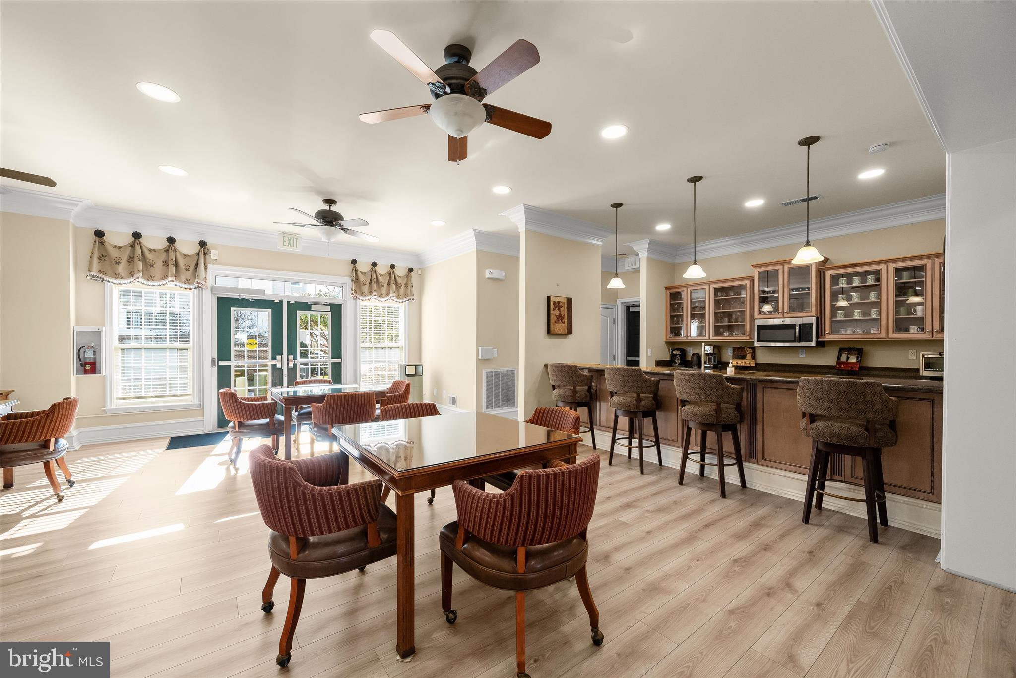 MAPLECREST - Residential