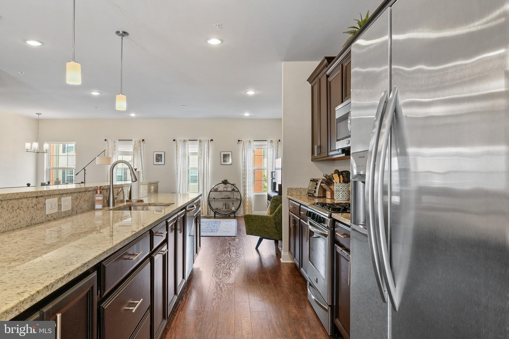 CREEKSTONE VILLAGE - Residential