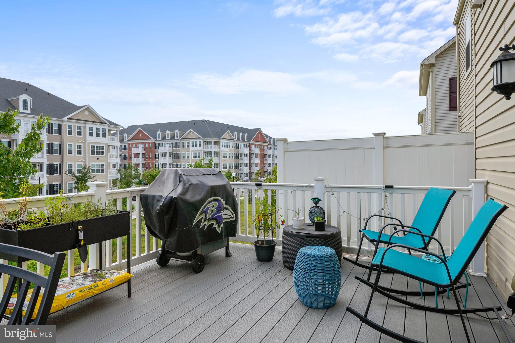 CREEKSTONE VILLAGE - Residential