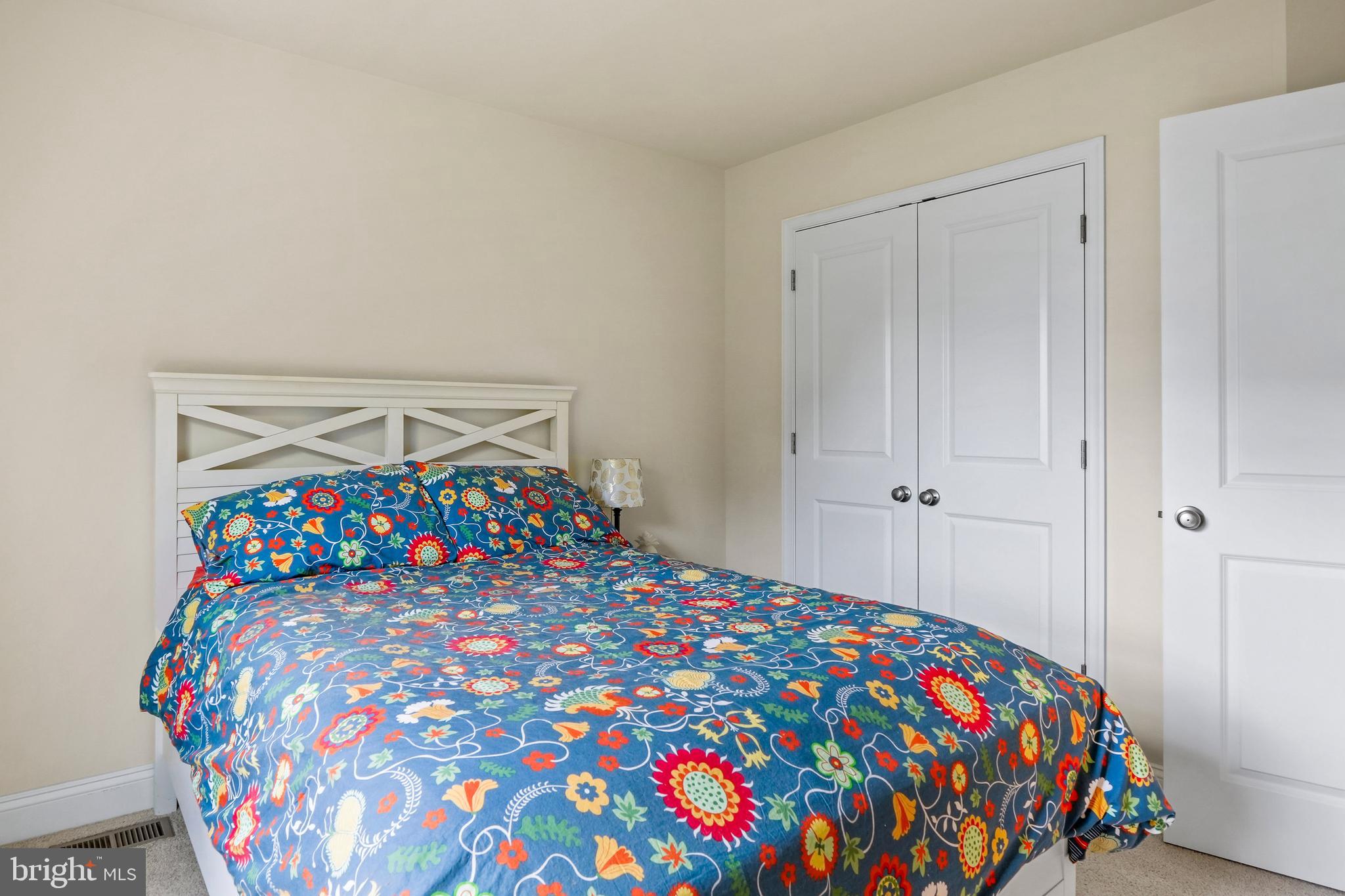 CREEKSTONE VILLAGE - Residential