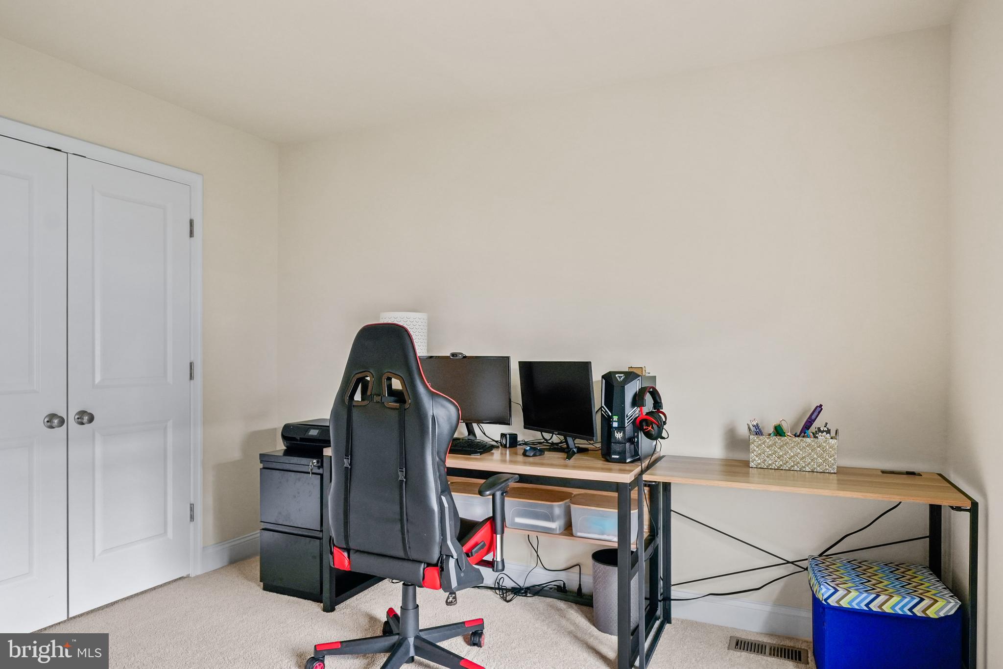 CREEKSTONE VILLAGE - Residential