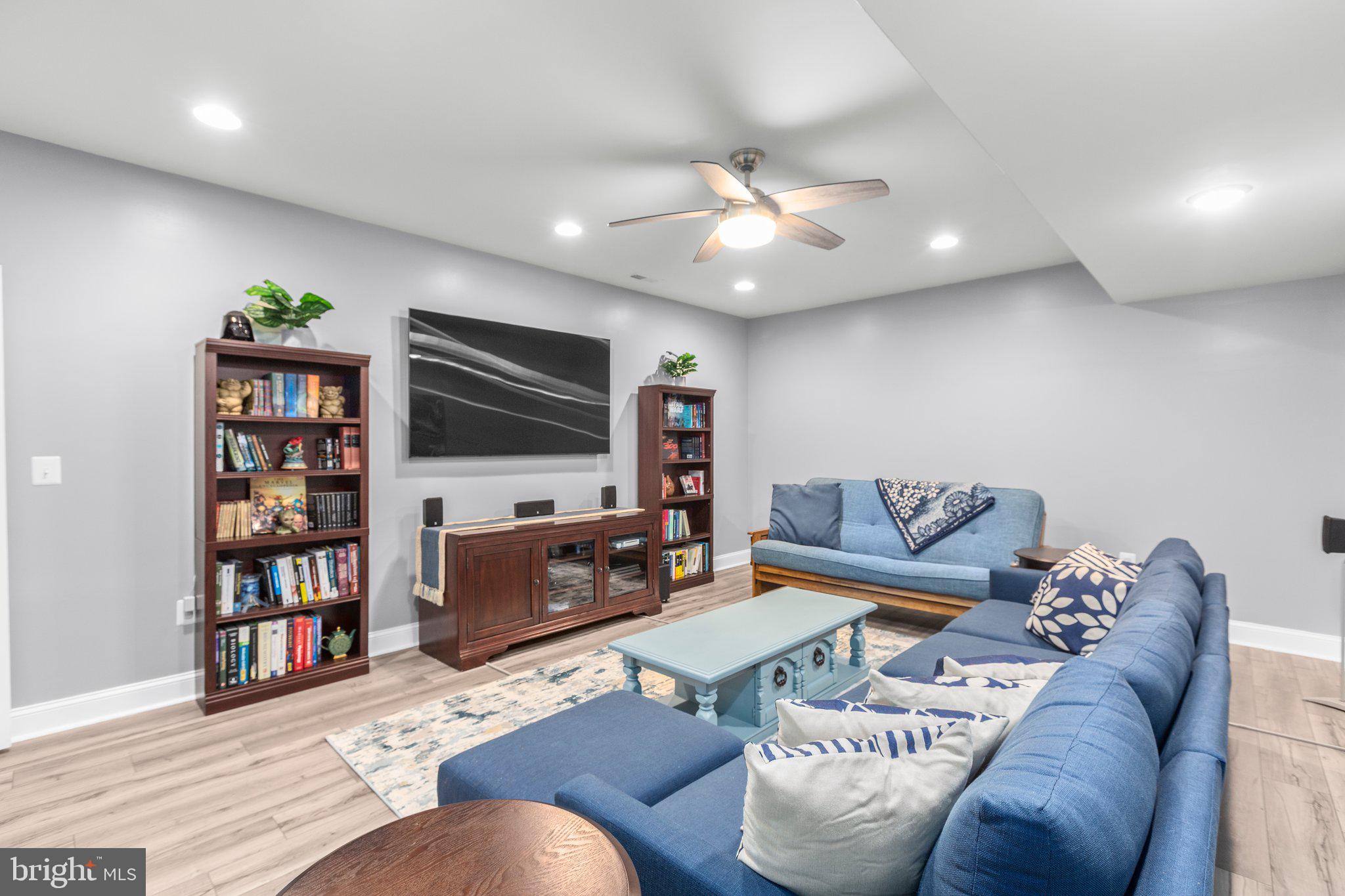 FAWN LAKE - Residential