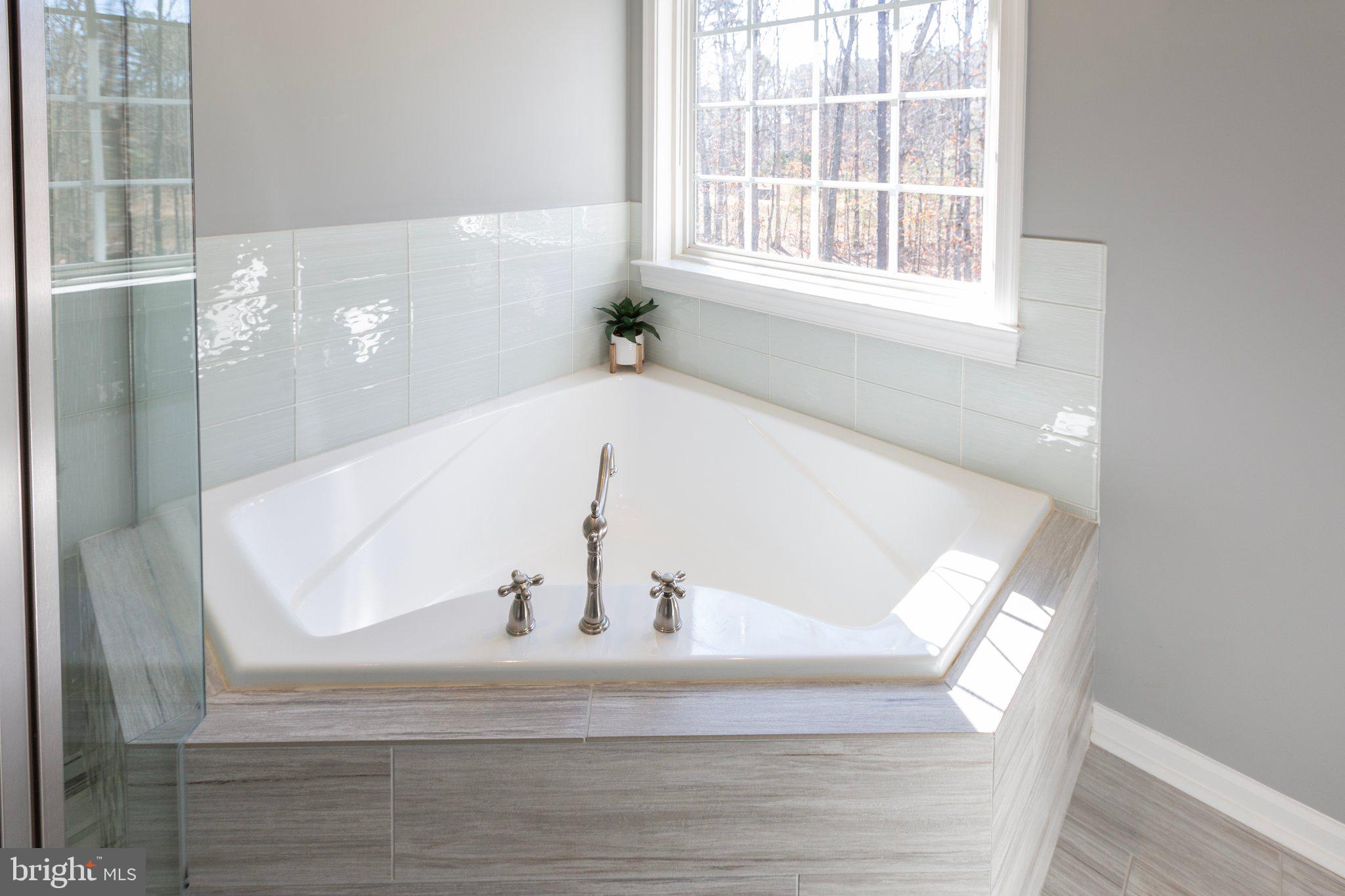 FAWN LAKE - Residential