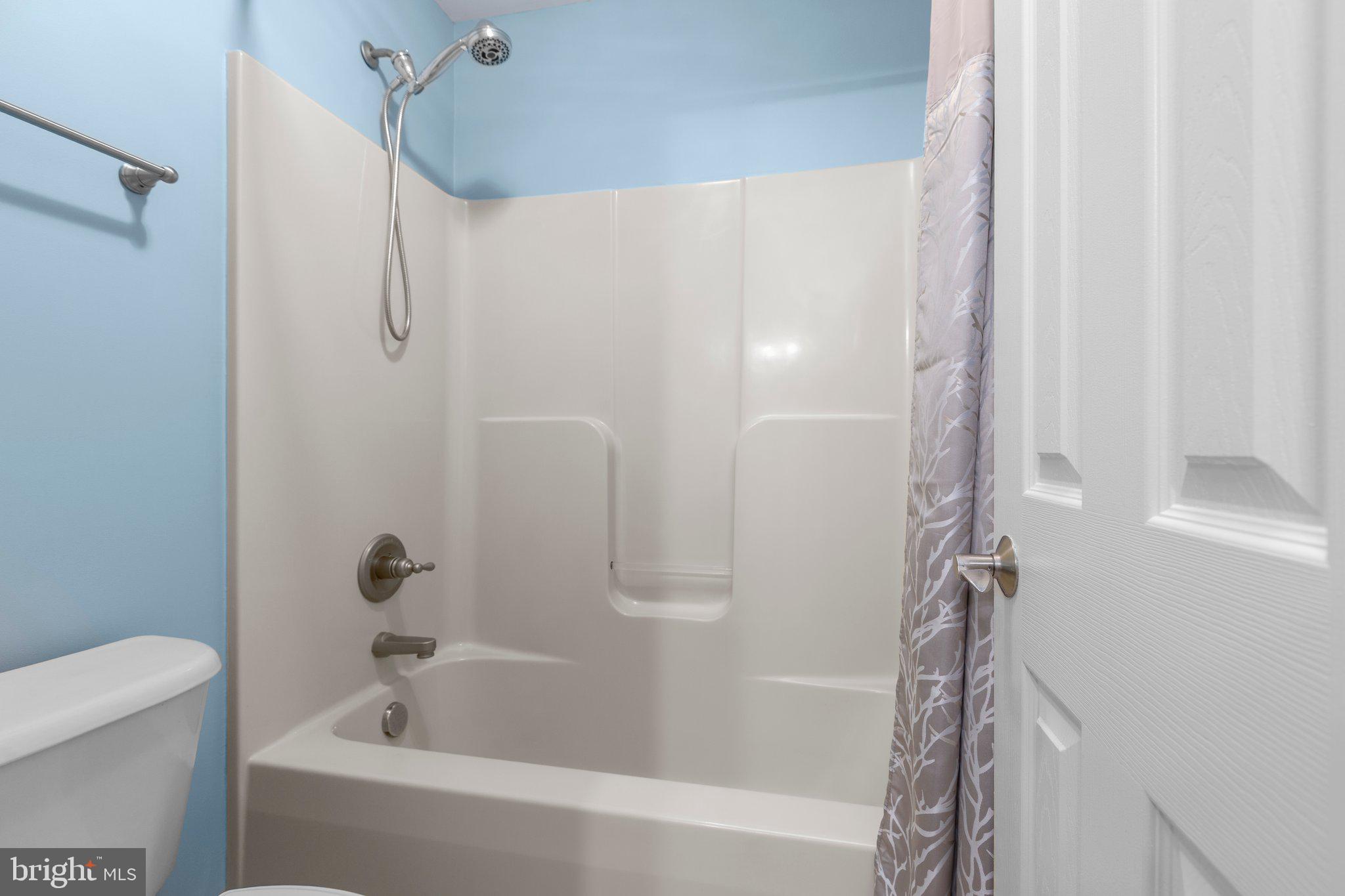 FAWN LAKE - Residential