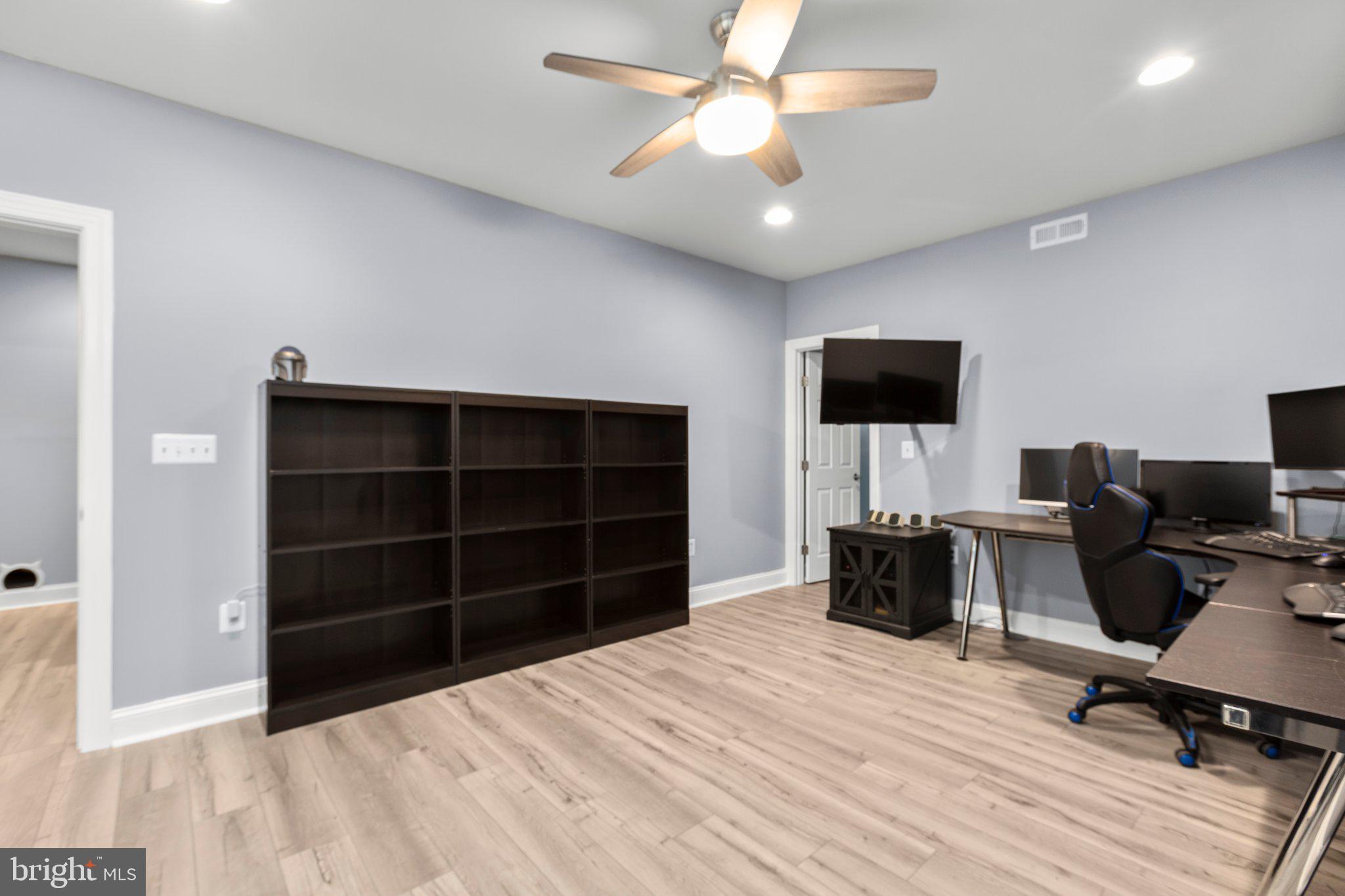 FAWN LAKE - Residential