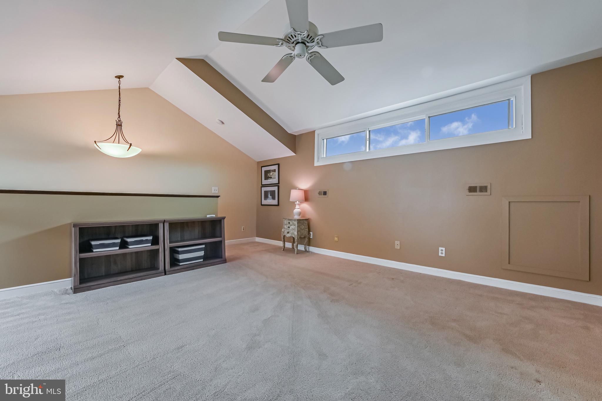 VILLAGE OF CHESAPEAKE HARBOUR - Residential