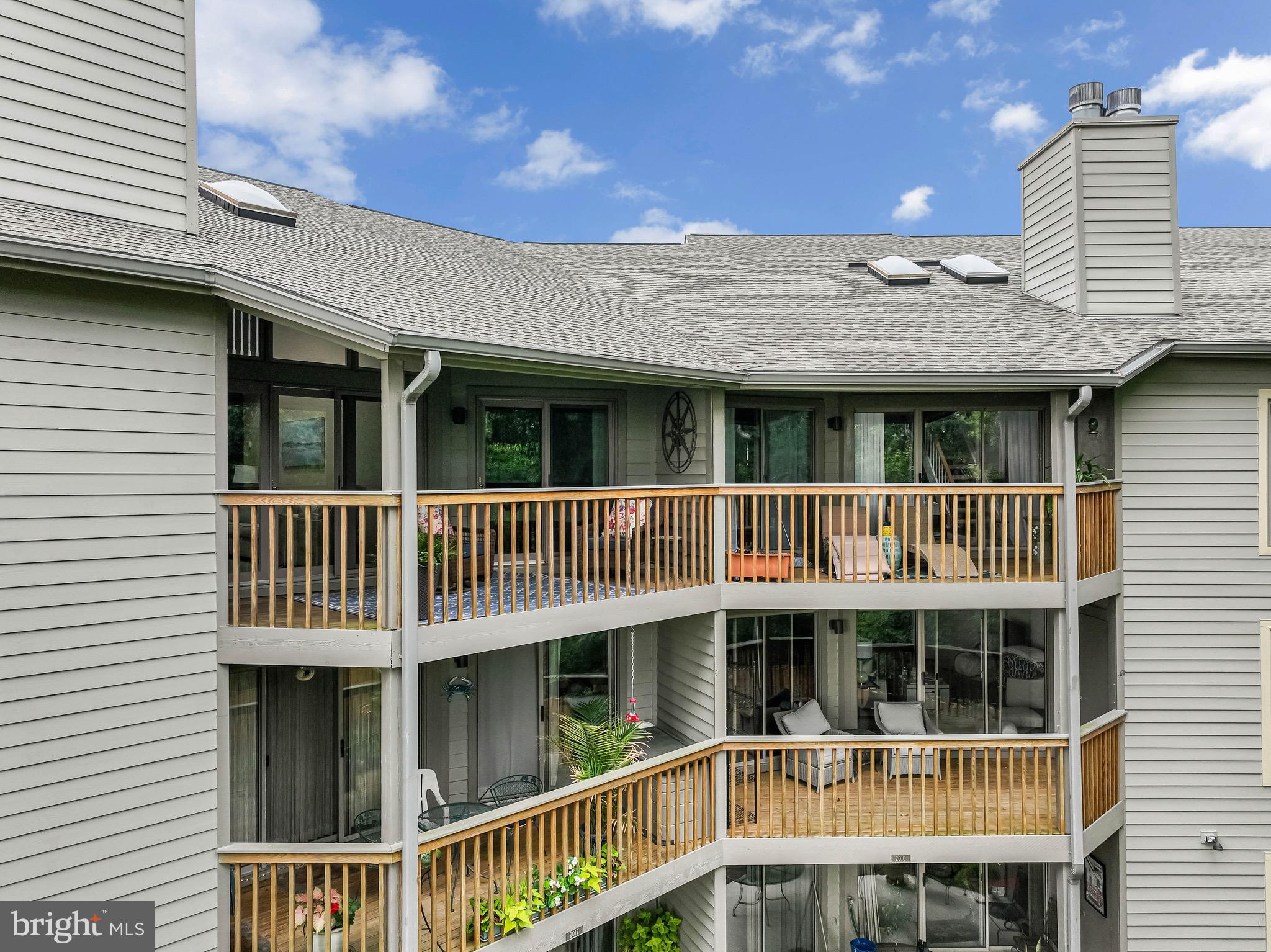 VILLAGE OF CHESAPEAKE HARBOUR - Residential