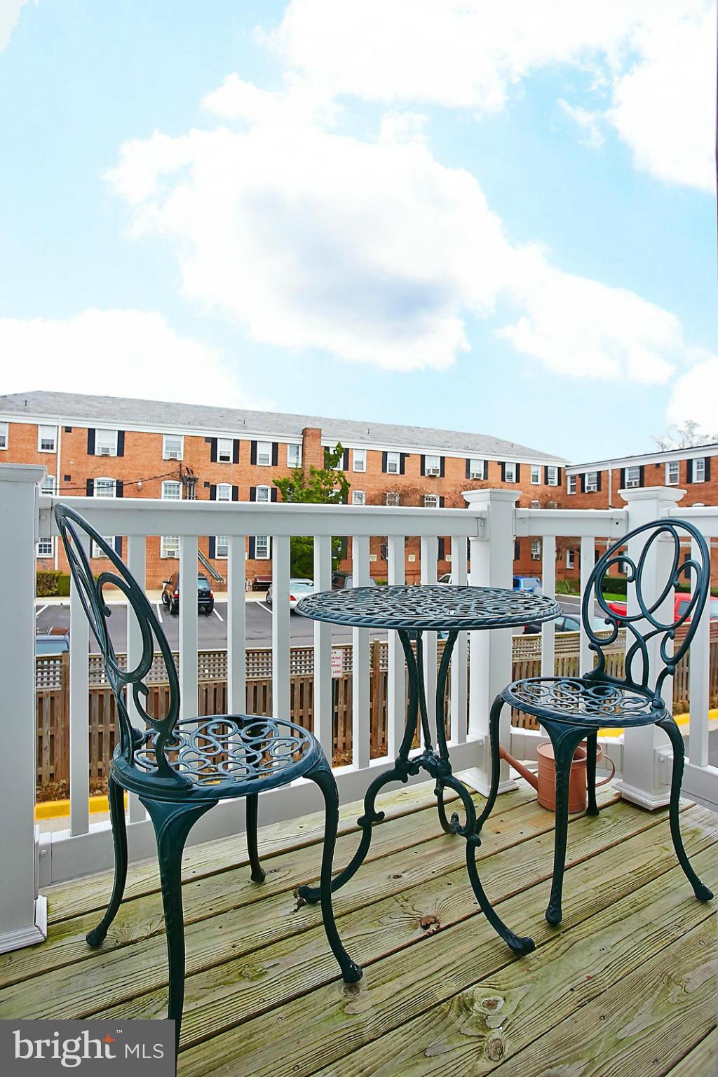 BUCKINGHAM COMMONS - Residential