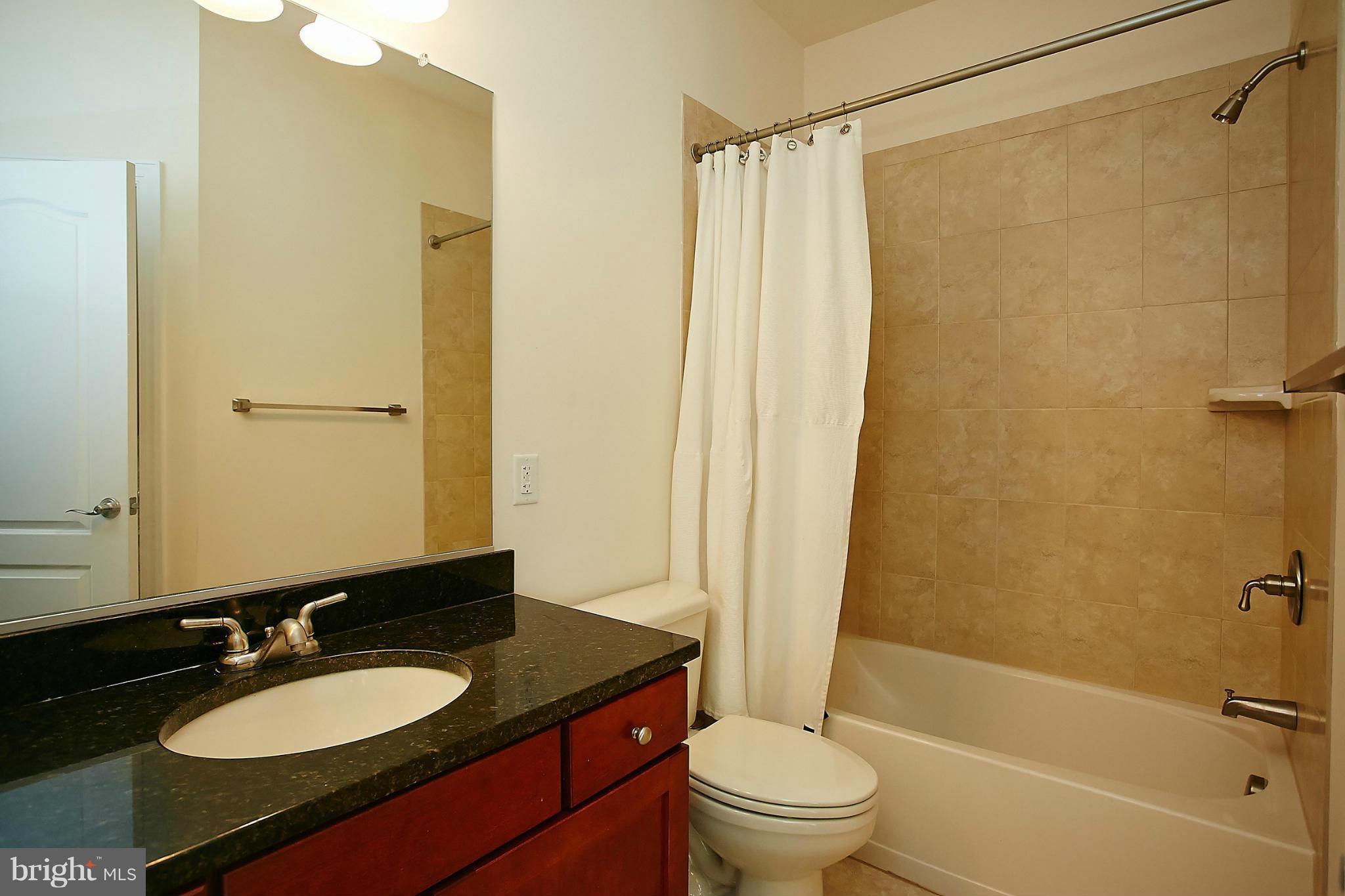 BUCKINGHAM COMMONS - Residential