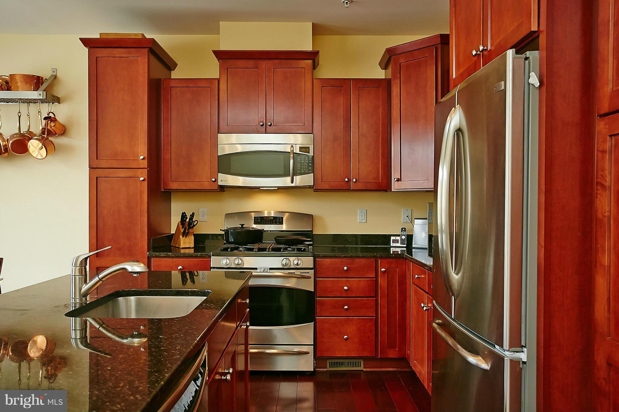 BUCKINGHAM COMMONS - Residential