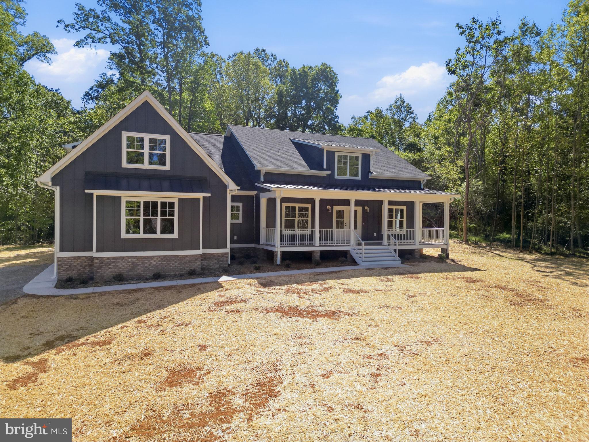 LIGHTHOUSE POINT - Residential