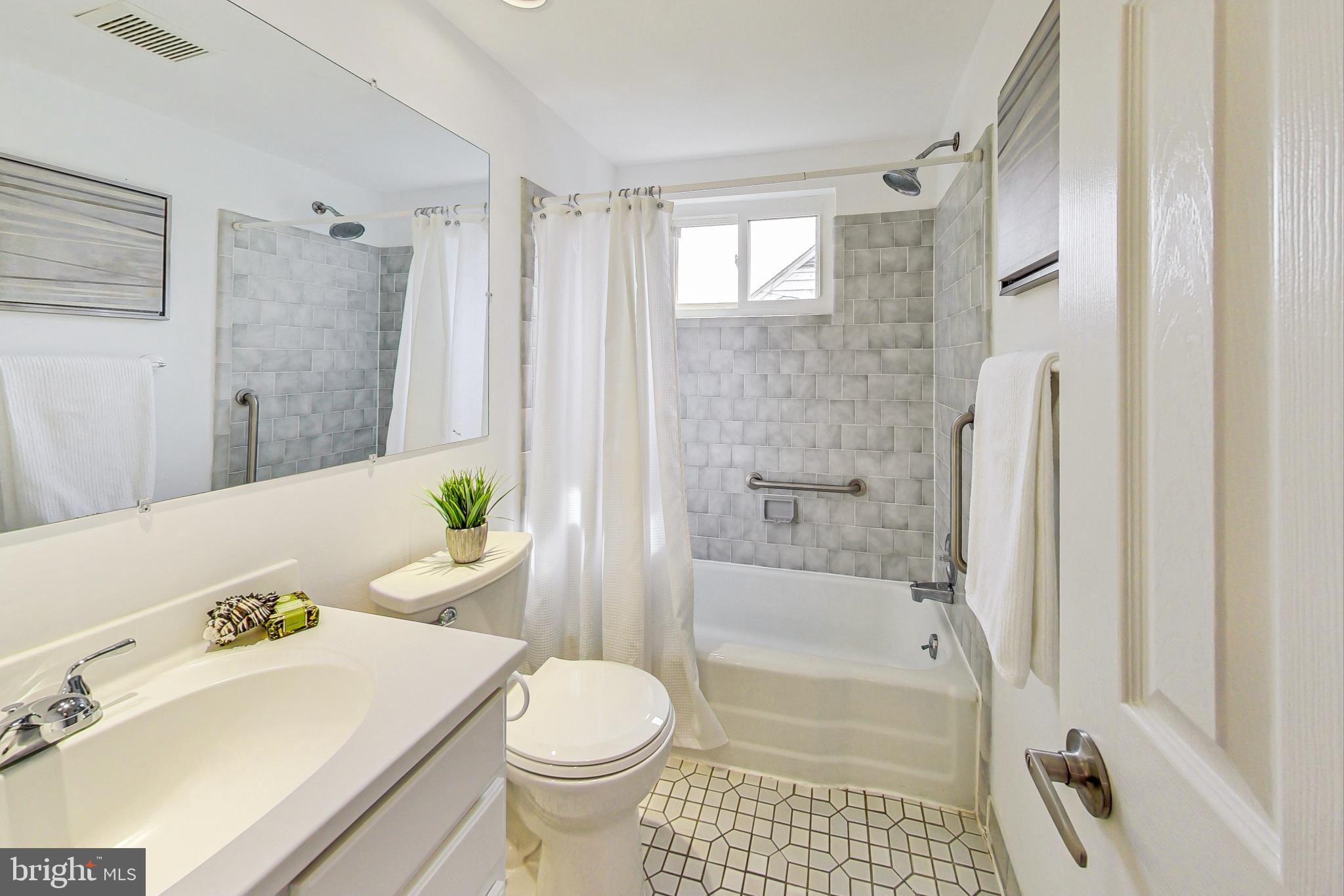 OLD FARM - Residential