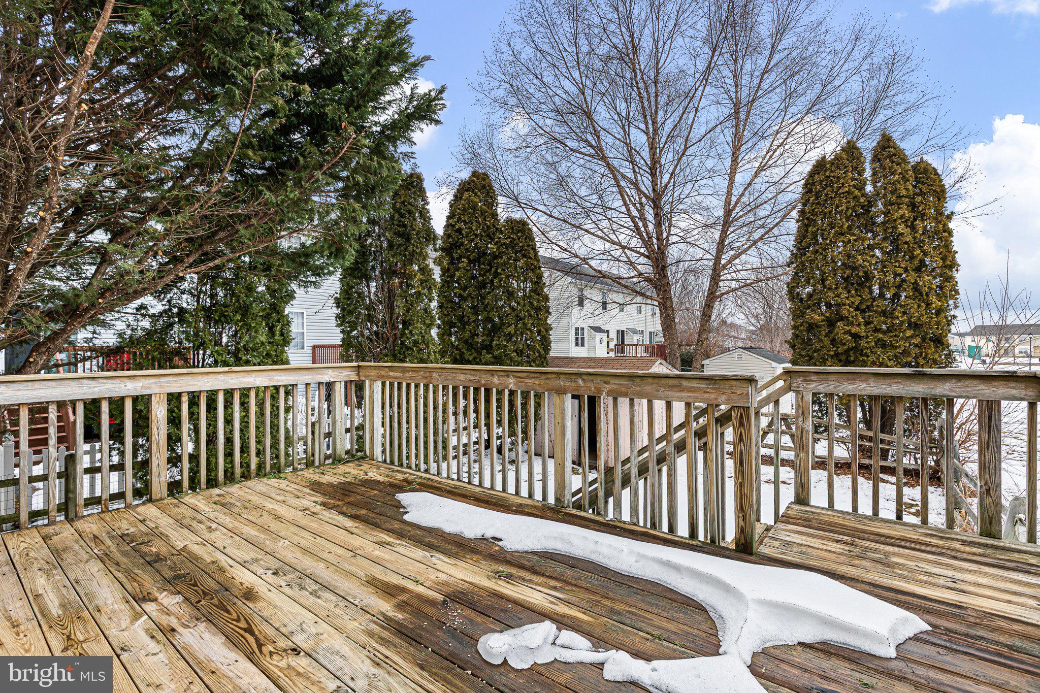 MIDDLETOWN VILLAGE - Residential